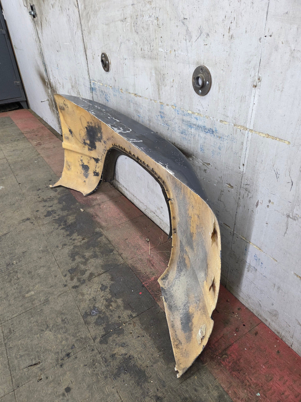 1988-2000 Chevrolet Silverado / GMC Sierra 3500 OBS Passenger Side Dually Bed Flare Fender RH
