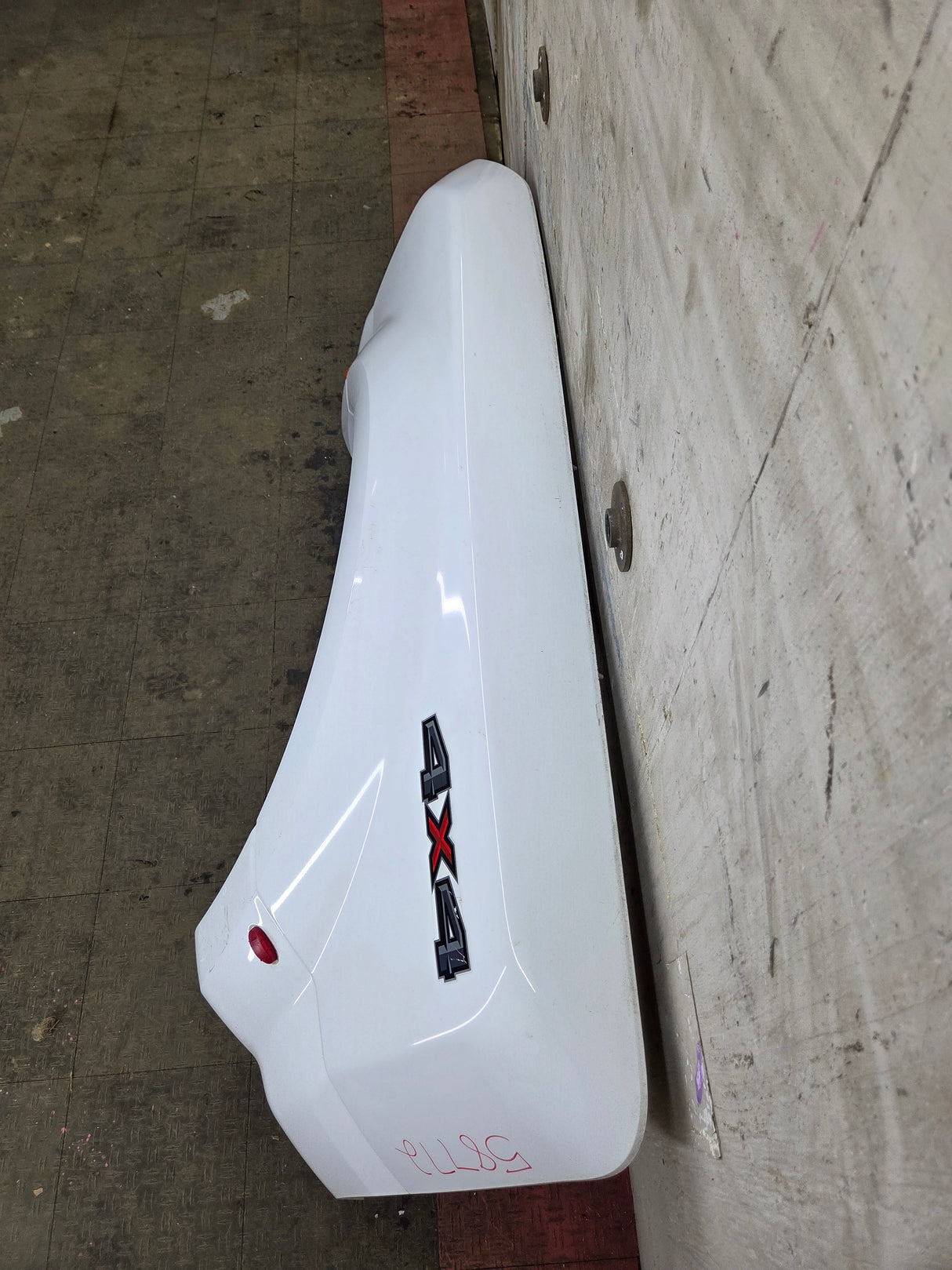 2017-2022 Ford Super Duty Drivers Side Dually Flare LH F350 F450 F550 - Oxford White