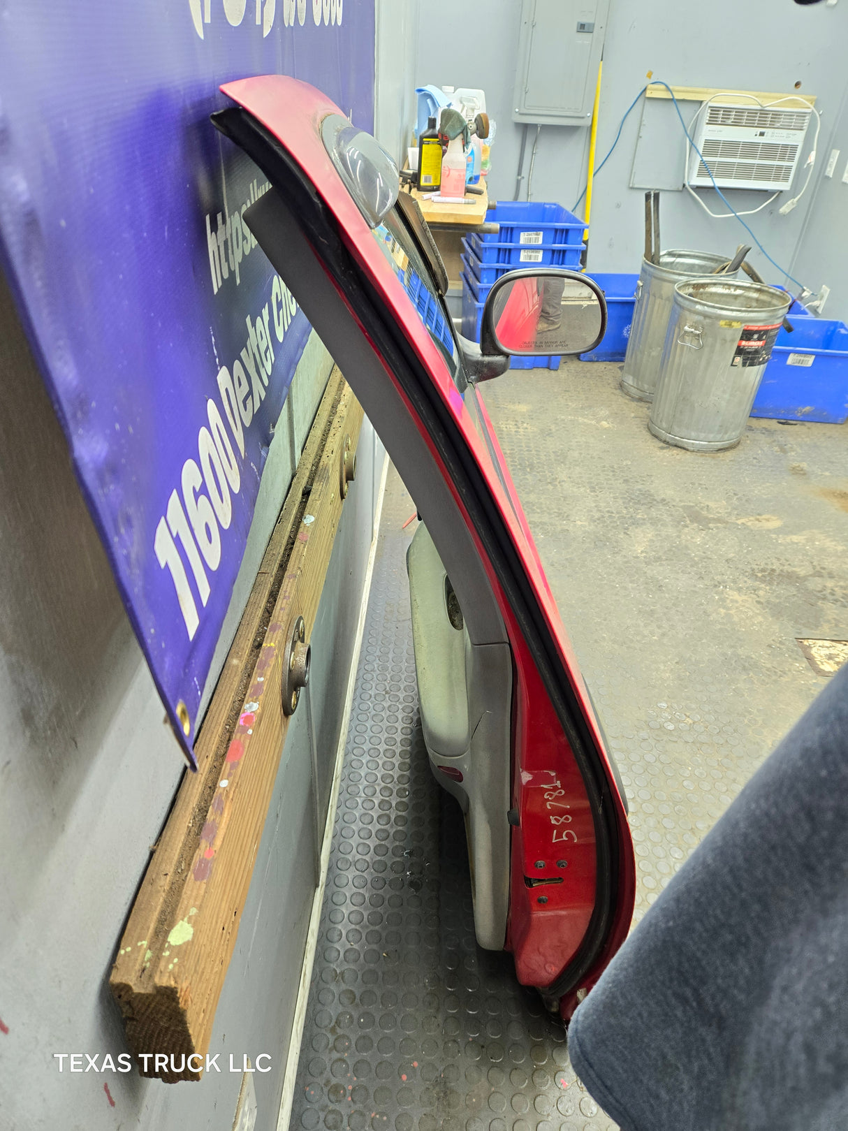 1997-2003 Ford F150 Passenger Side RH Front Door