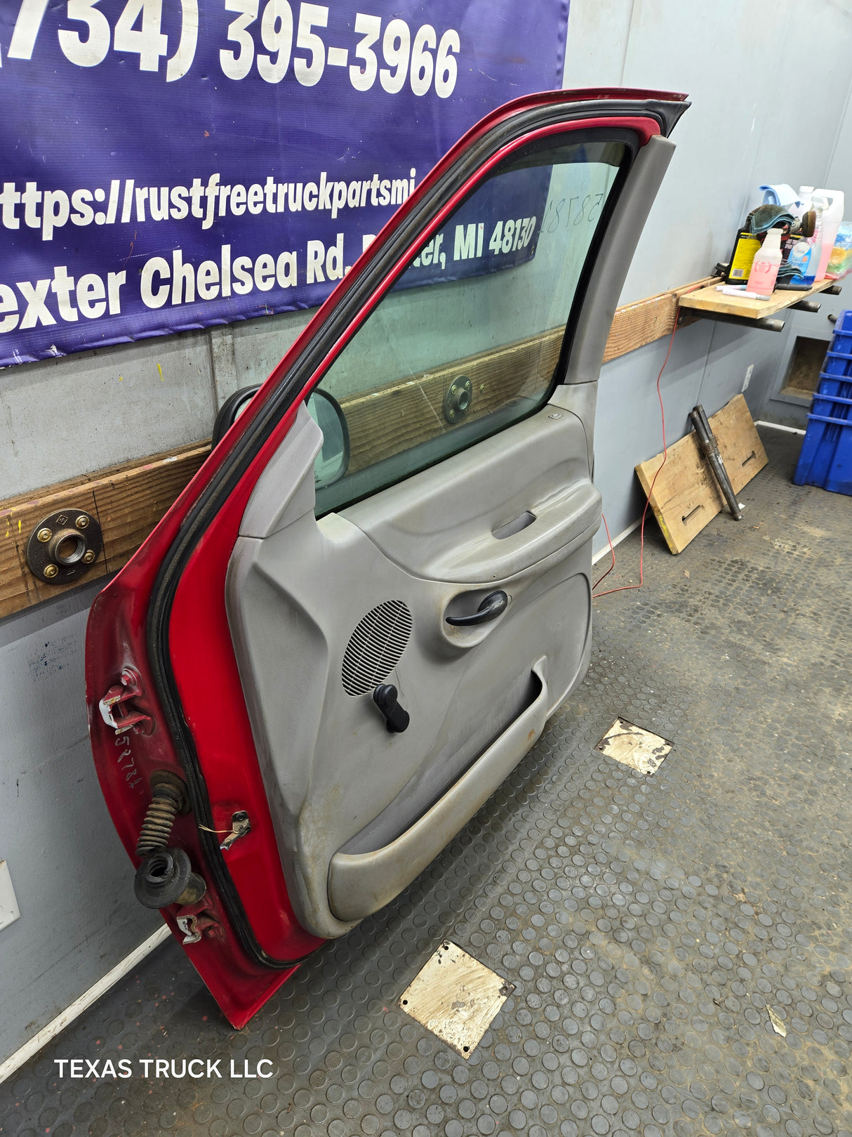 1997-2003 Ford F150 Passenger Side RH Front Door