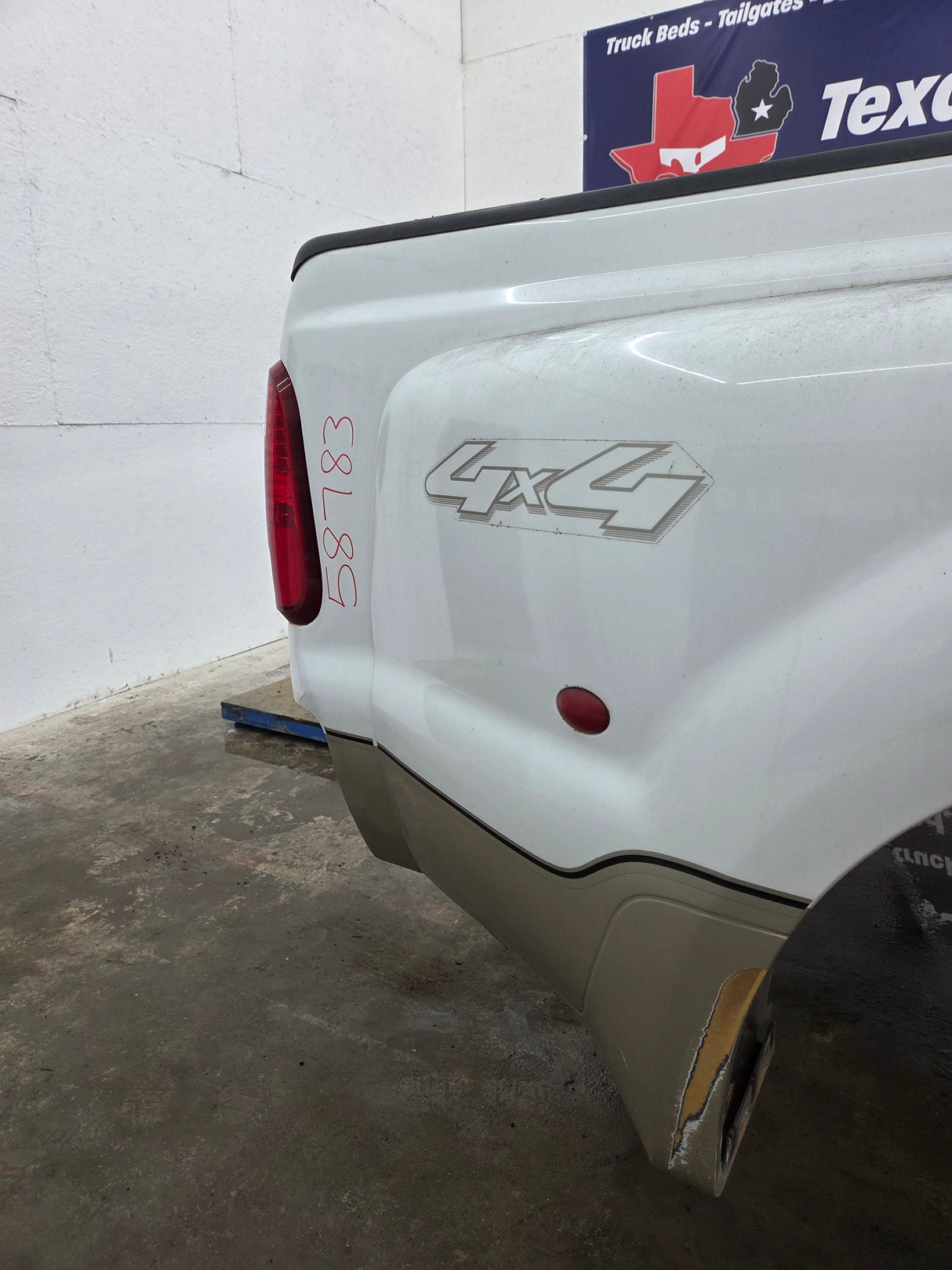 1999-2010 Ford F350 F450 F550 Super Duty 8' Dually Long Truck Bed