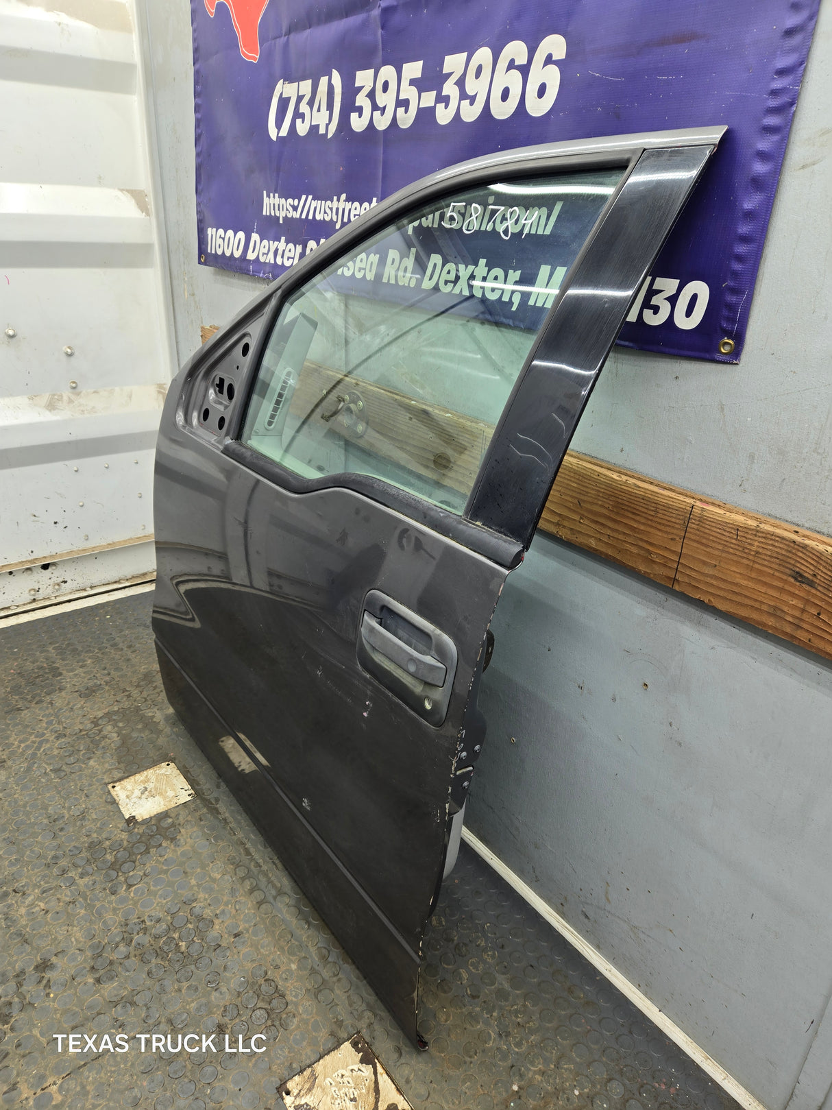 2004-2008 Ford F150 Driver Side CREW Cab Front Door Left Hand