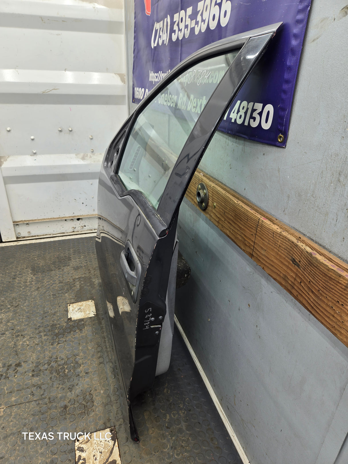 2004-2008 Ford F150 Driver Side CREW Cab Front Door Left Hand