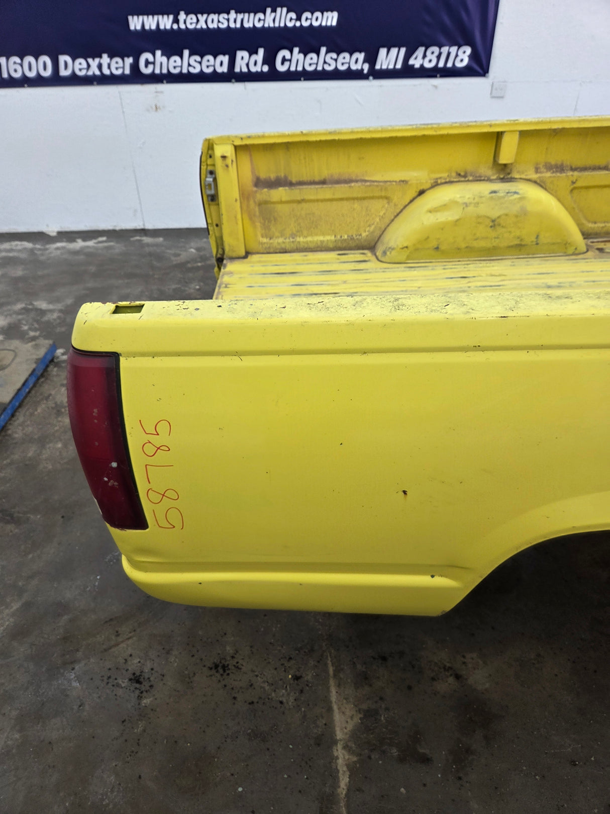 1988-1998 Chevrolet / GMC 1500 2500 3500 OBS 8' Long Truck Bed
