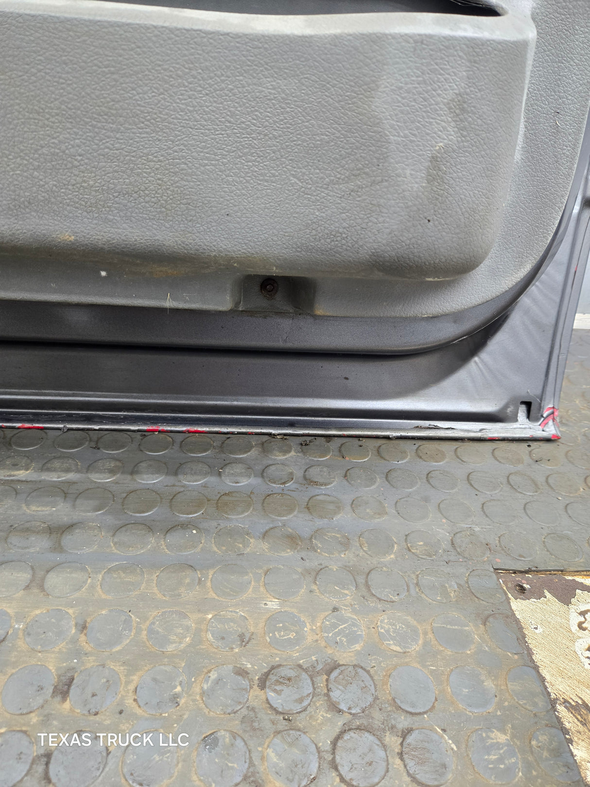 2004-2008 Ford F150 Driver Side CREW Cab Front Door Left Hand