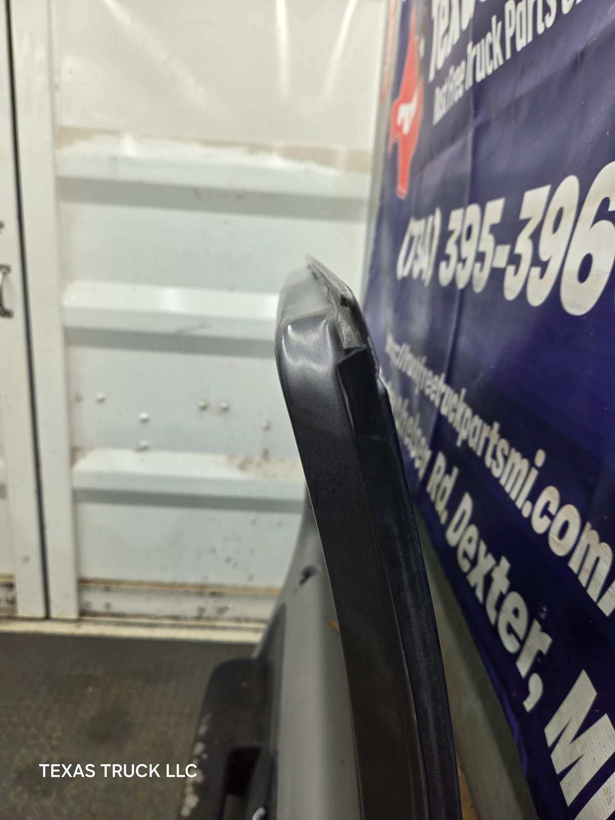 2004-2008 Ford F150 Rear Driver Side Crew Cab Door LH *Damage