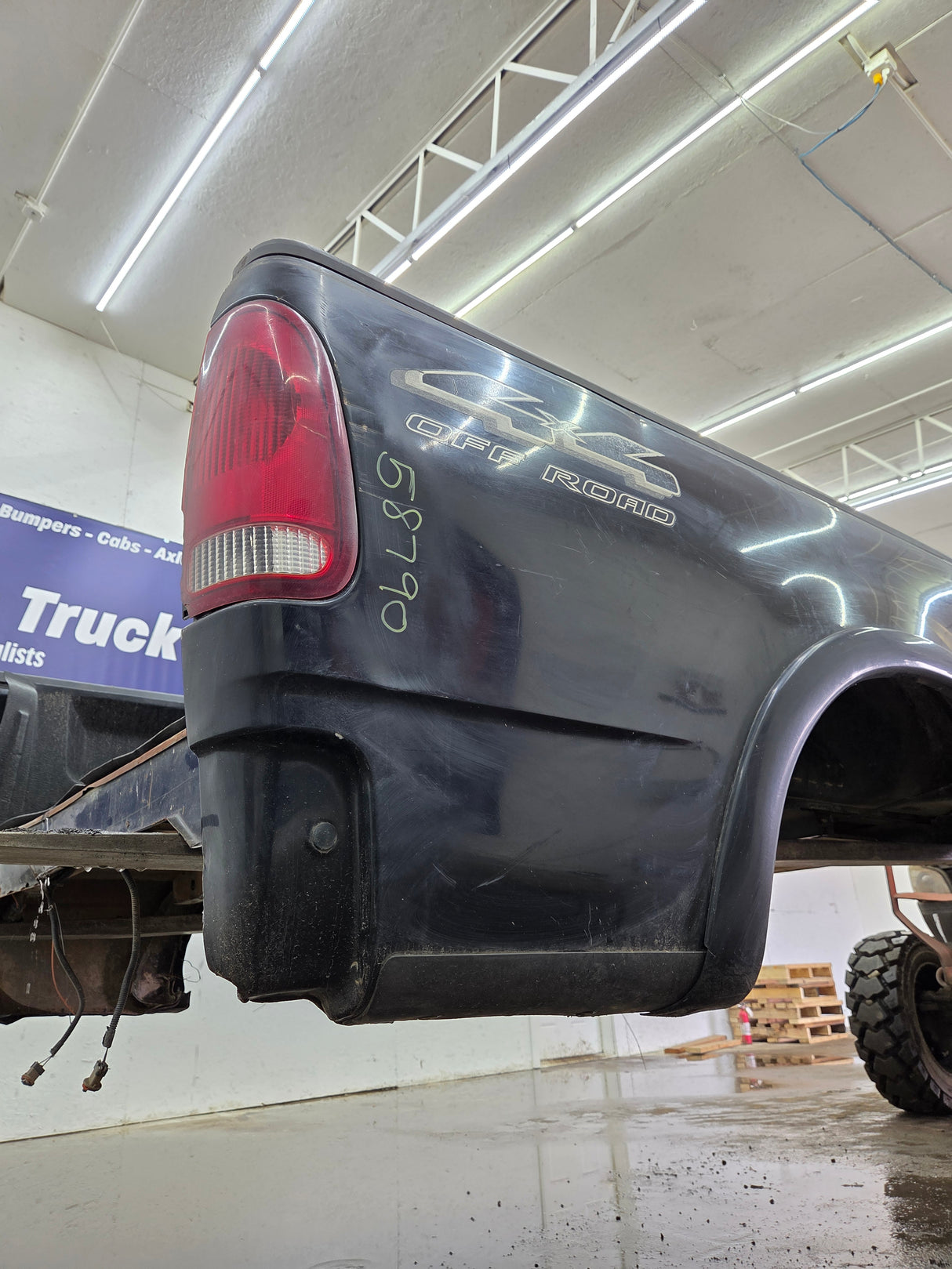 1997-2003 Ford F150 6' 6" Short Truck Bed