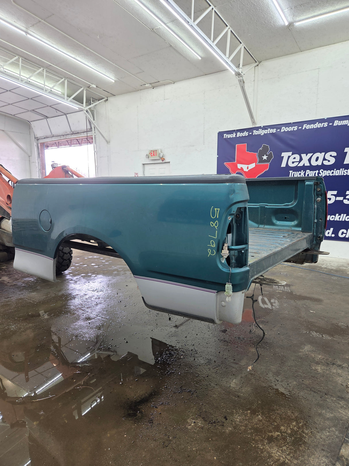 1997-2003 Ford F150 6' 6" Short Truck Bed