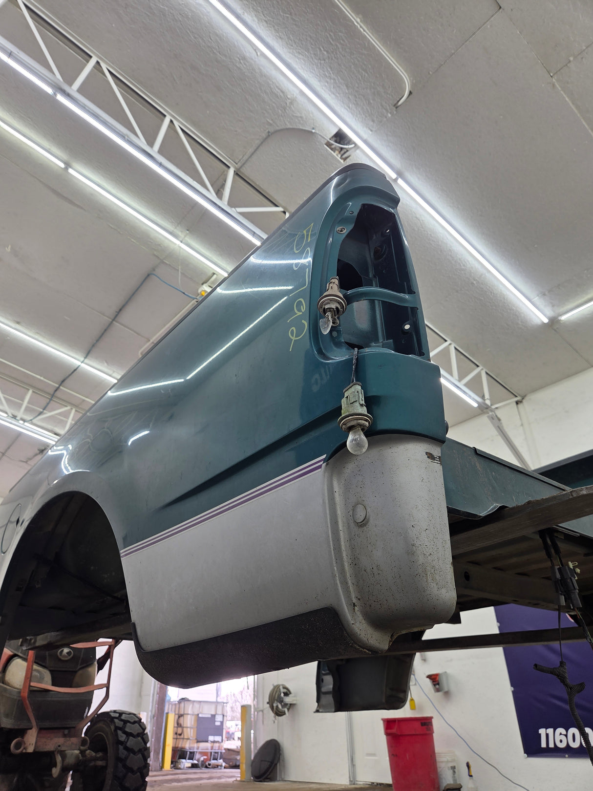 1997-2003 Ford F150 6' 6" Short Truck Bed