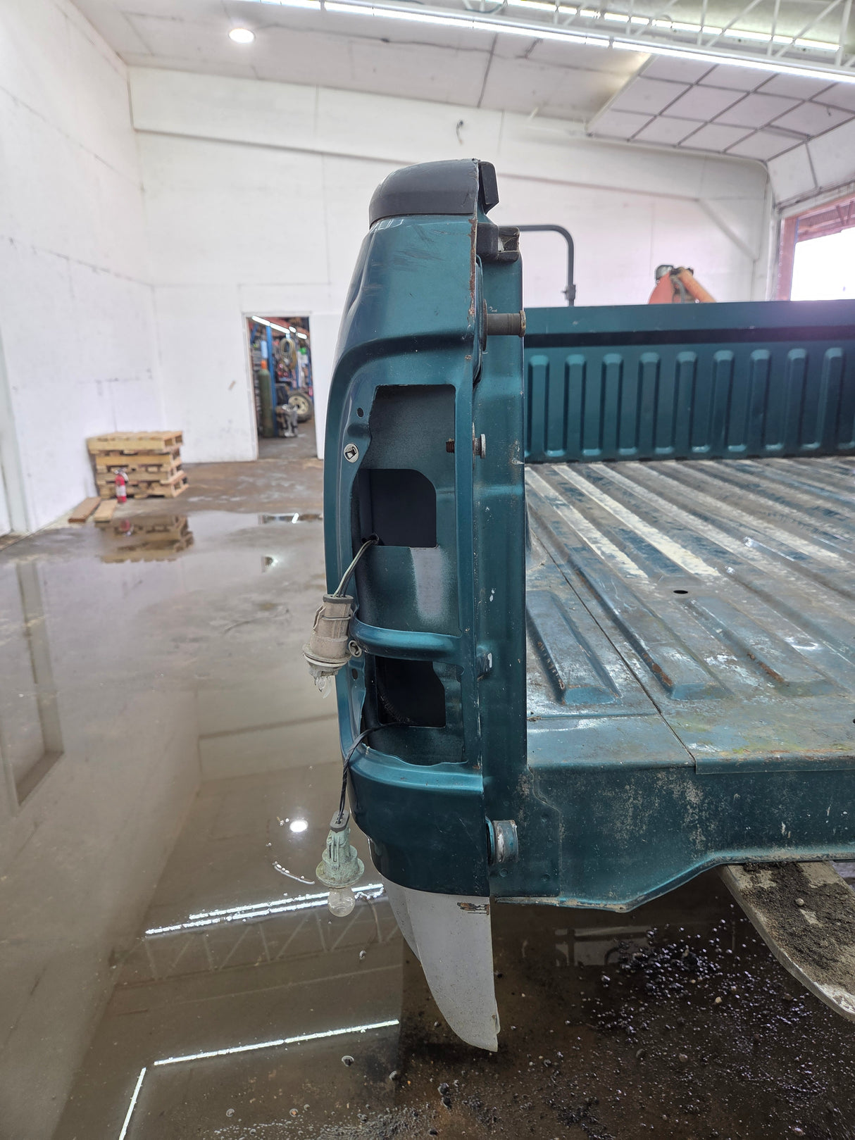 1997-2003 Ford F150 6' 6" Short Truck Bed