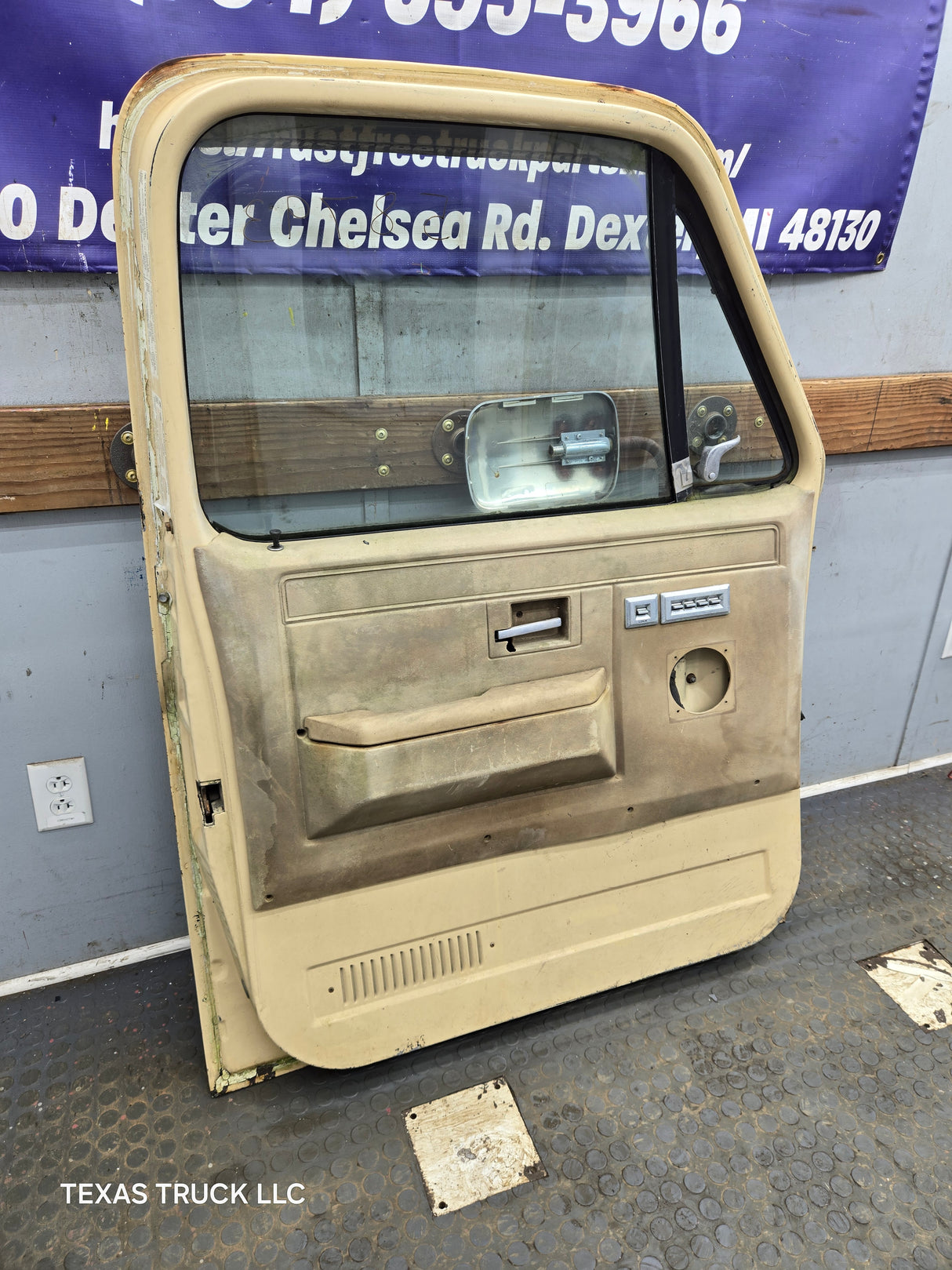 1973-1987 Chevrolet / GMC Square Body Front Drivers Side LH Door K / C Series