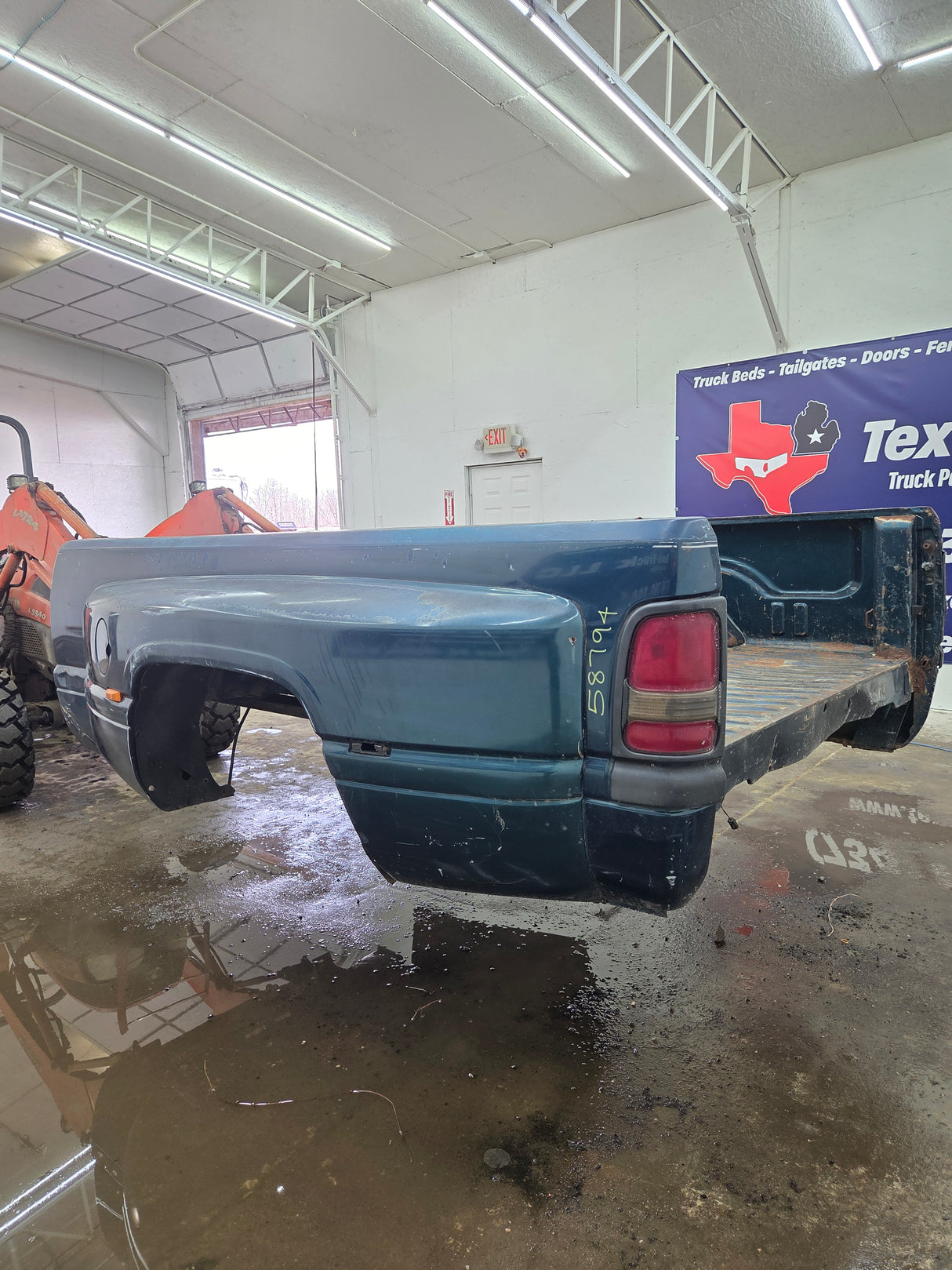 1994-2002 Dodge Ram 3500 2nd Gen Dually 8' Long Truck Bed