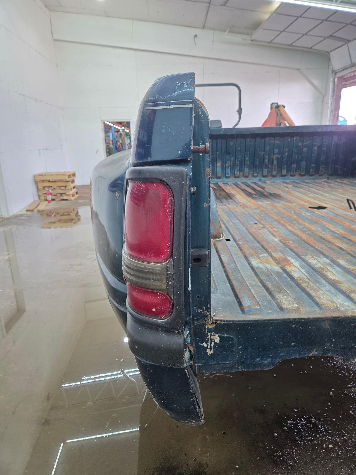 1994-2002 Dodge Ram 3500 2nd Gen Dually 8' Long Truck Bed