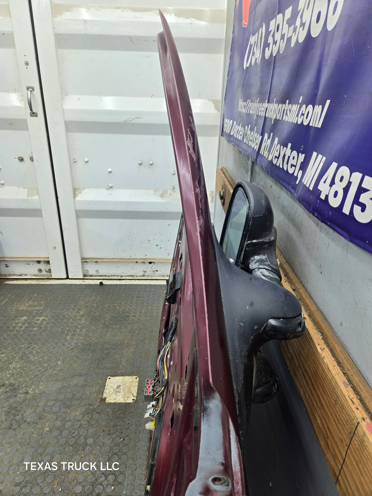 1999-2011 Ford Super Duty LH Driver Side Front Door F250 F350 F450 F550