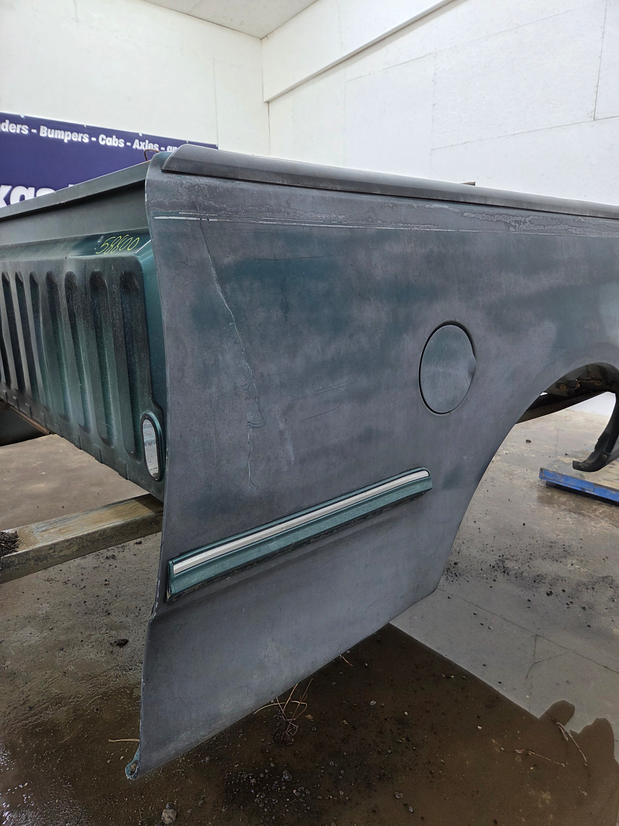 1997-2003 Ford F150 6' 6" Short Truck Bed