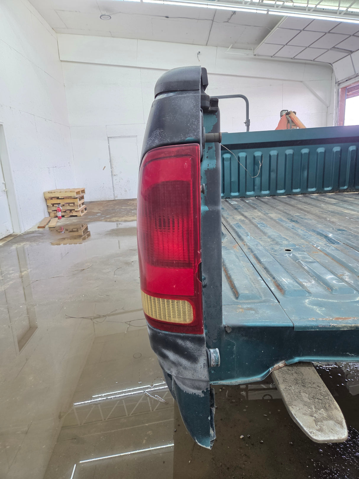1997-2003 Ford F150 6' 6" Short Truck Bed