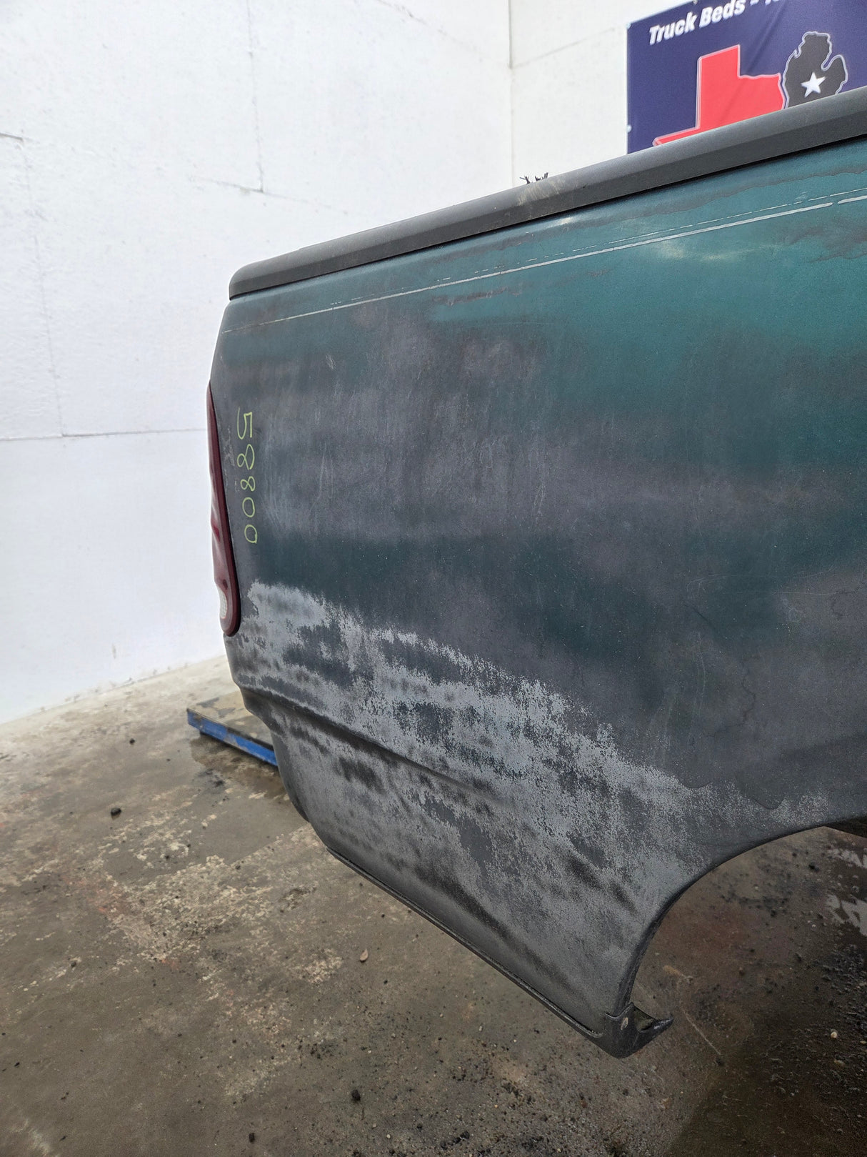 1997-2003 Ford F150 6' 6" Short Truck Bed