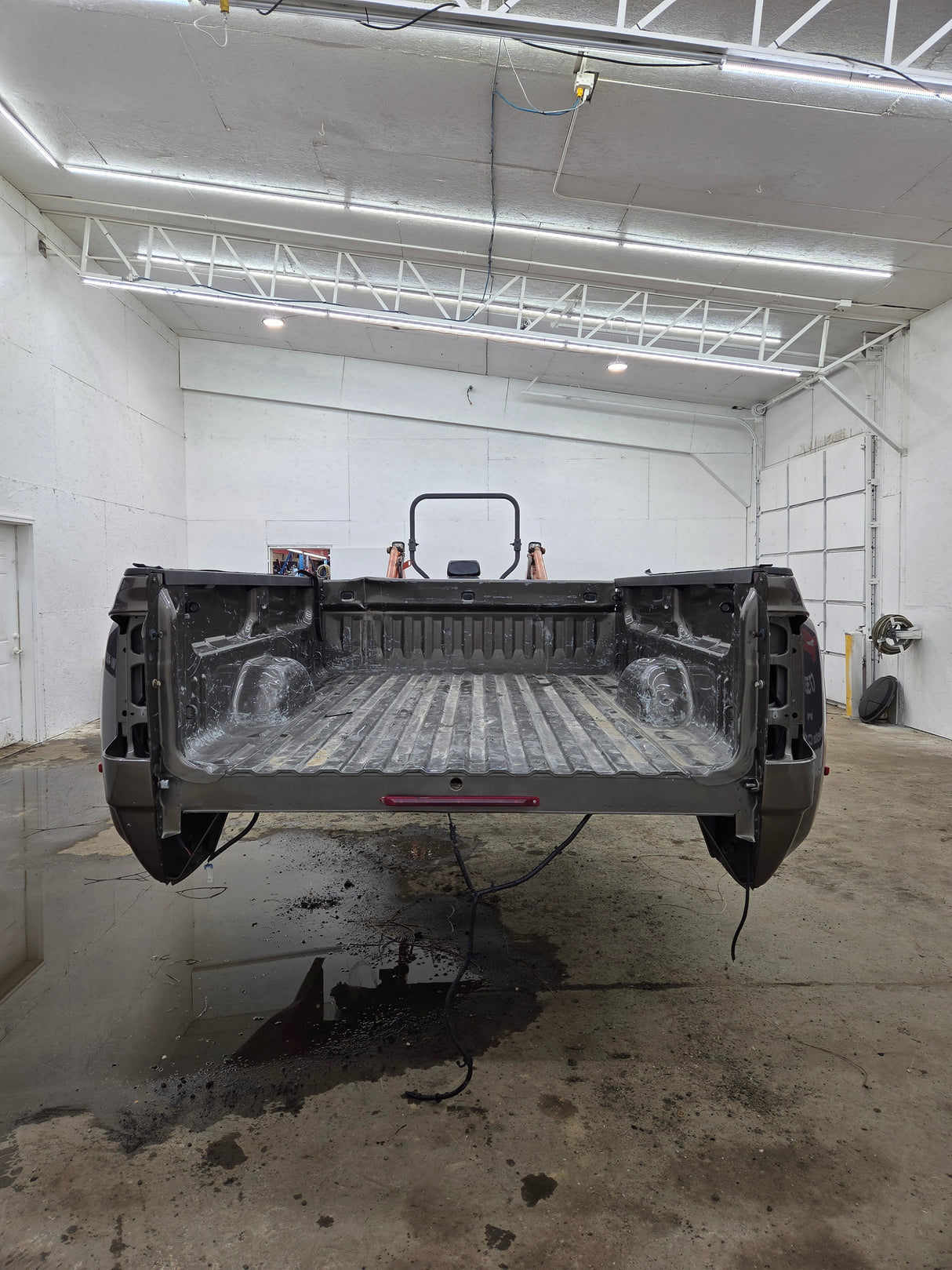 2014-2019 Chevrolet Silverado / GMC Sierra 3500 HD 8' Dually Truck Bed