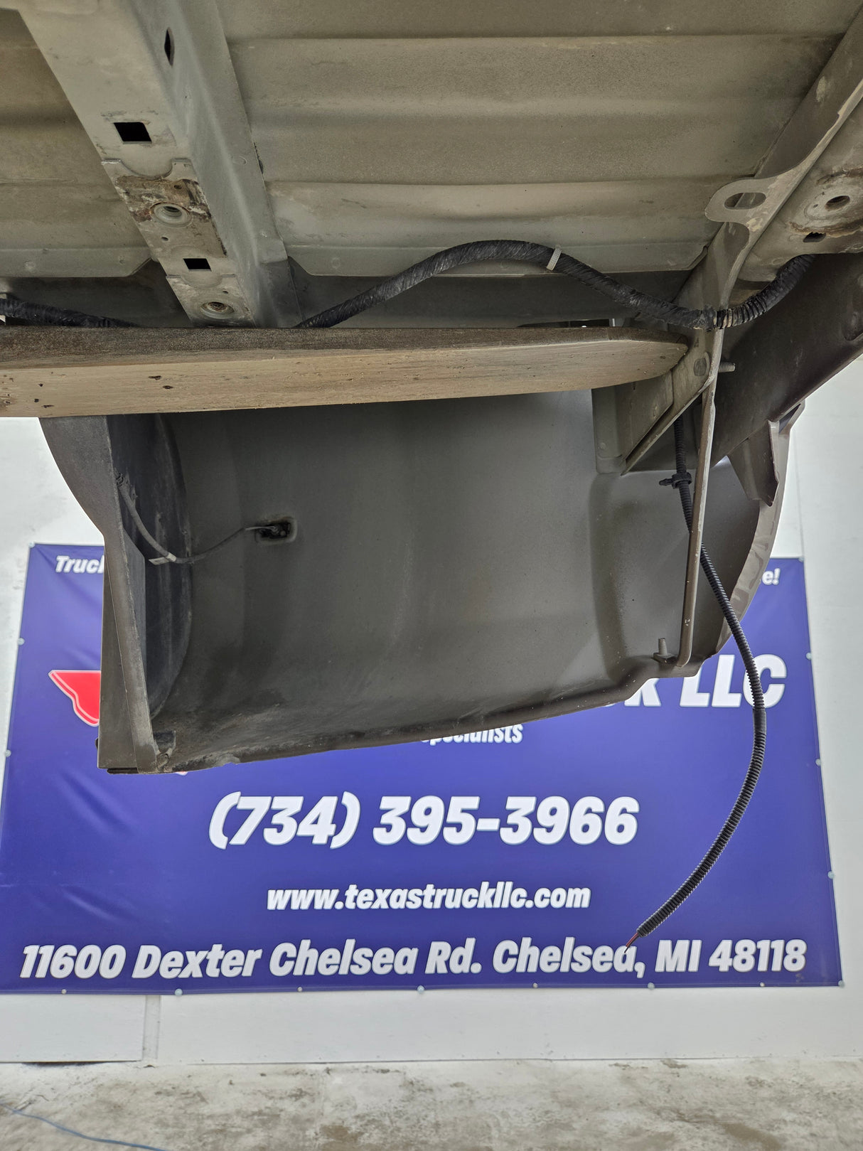 2014-2019 Chevrolet Silverado / GMC Sierra 3500 HD 8' Dually Truck Bed