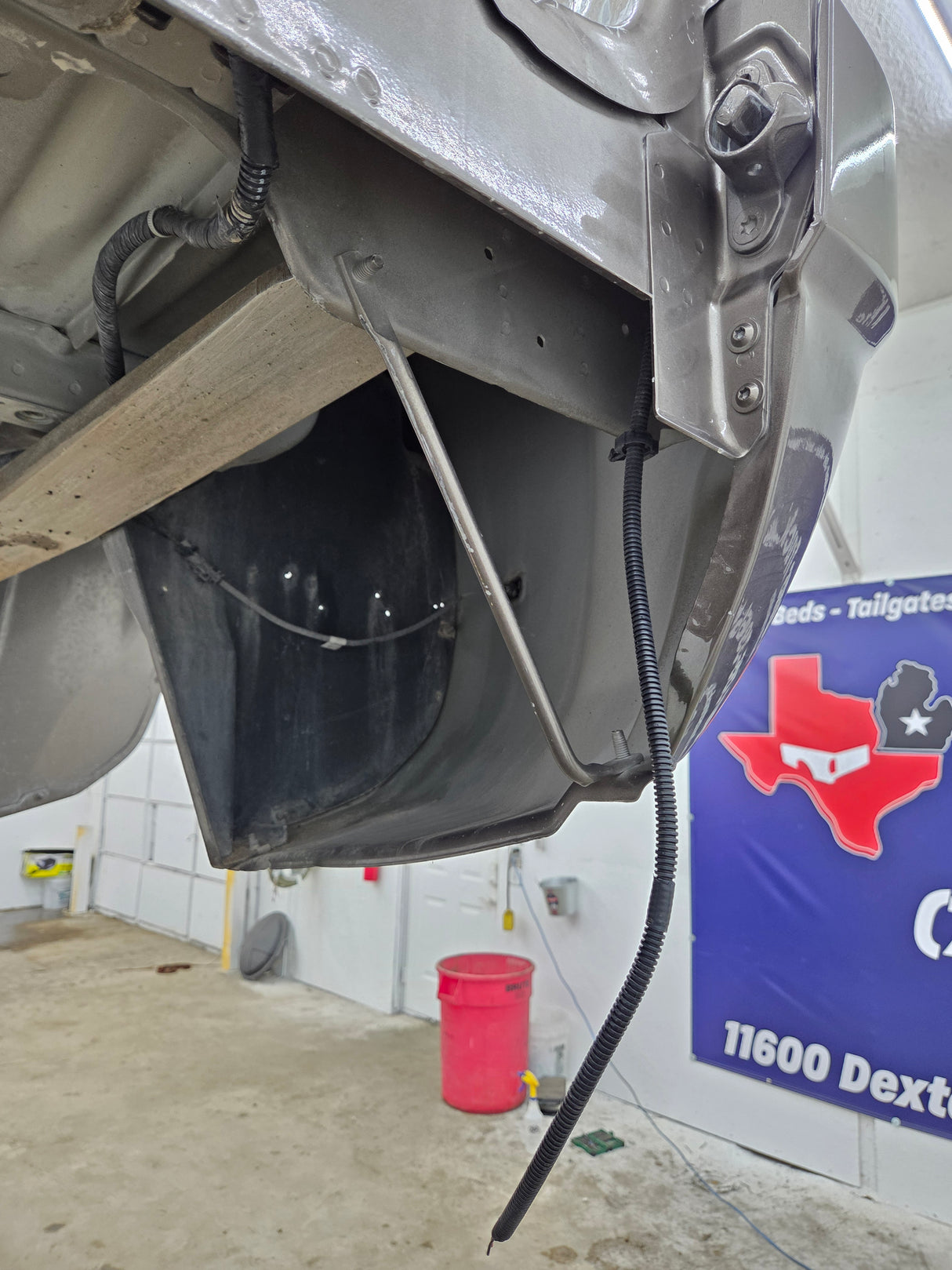 2014-2019 Chevrolet Silverado / GMC Sierra 3500 HD 8' Dually Truck Bed