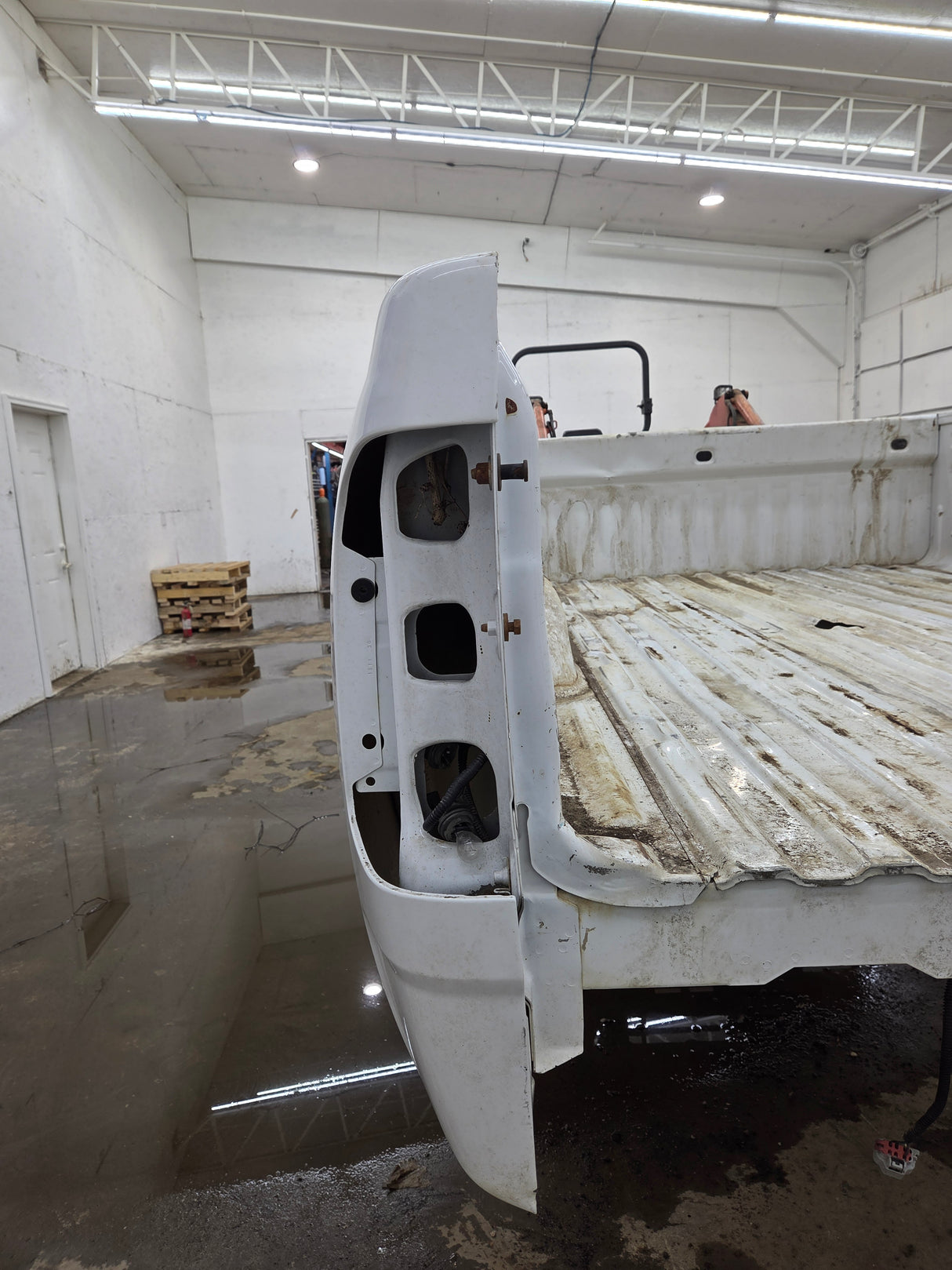 2007-2013 Chevrolet Silverado 1500 2500 3500 HD 8' Long Truck Bed