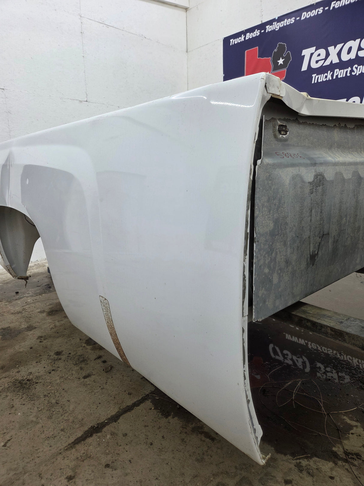 2007-2013 Chevrolet Silverado 1500 2500 3500 HD 8' Long Truck Bed