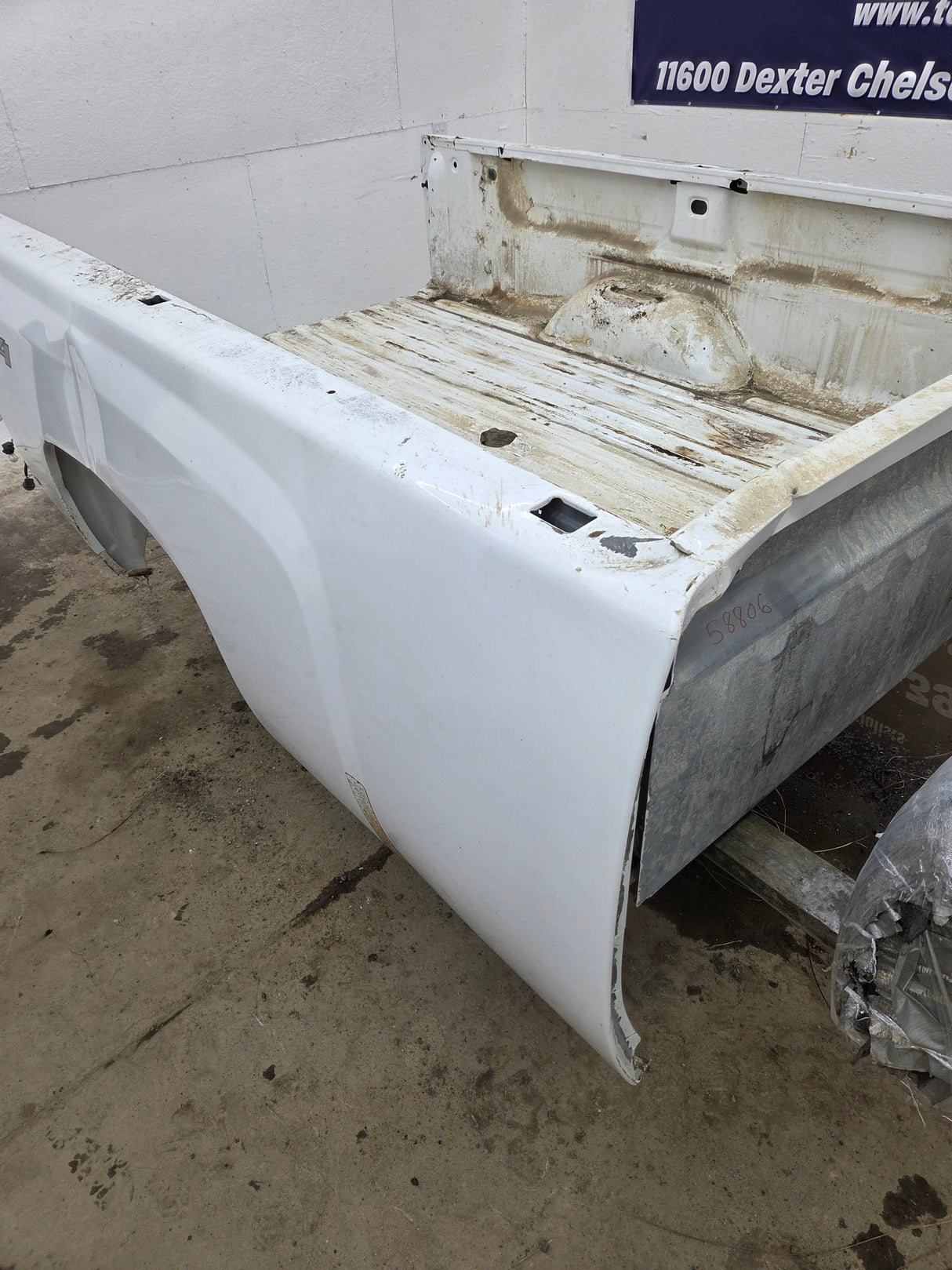 2007-2013 Chevrolet Silverado 1500 2500 3500 HD 8' Long Truck Bed