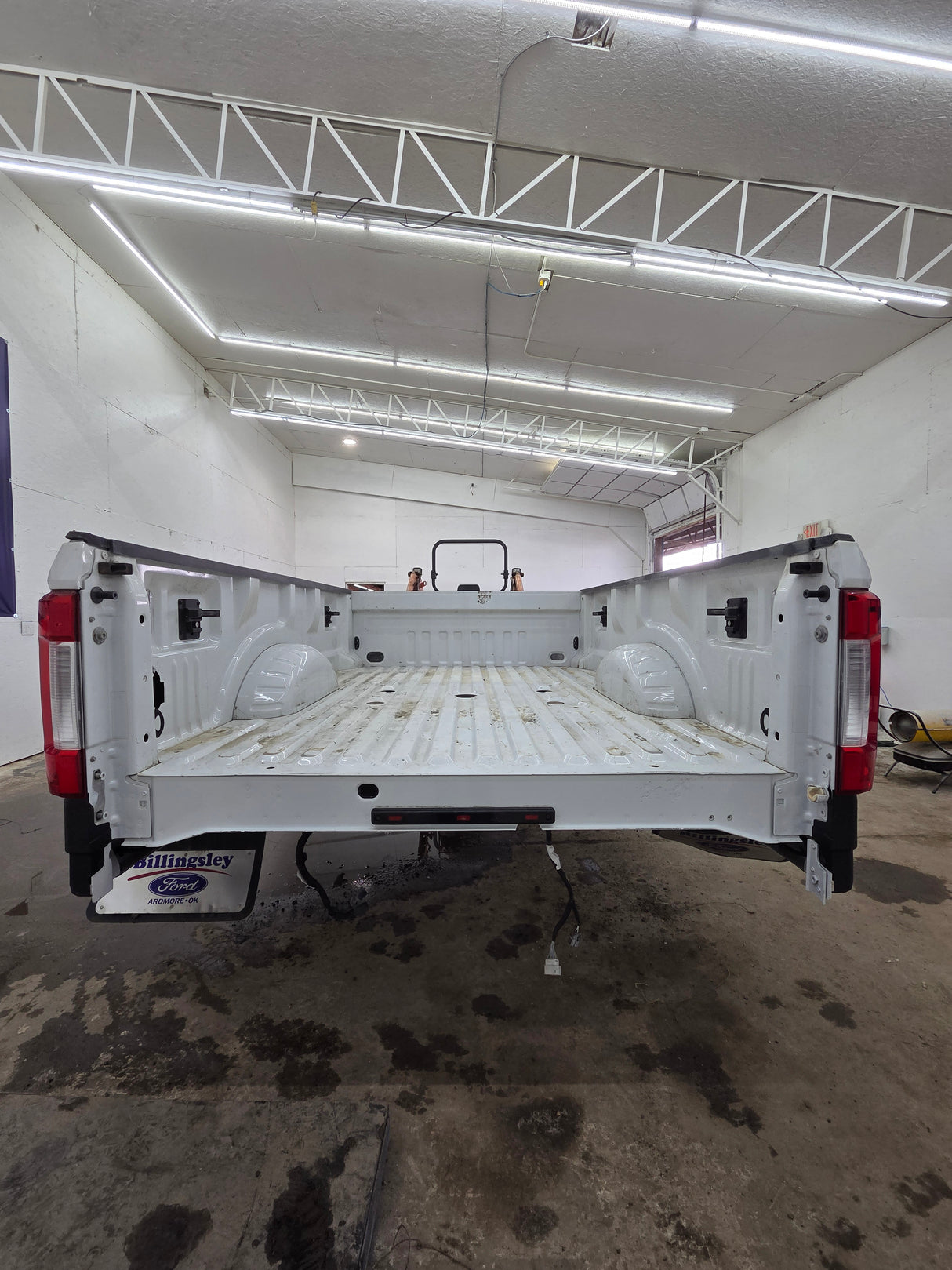 2017-2022 Ford Super Duty F350 F450 F550 8' Dually Bed