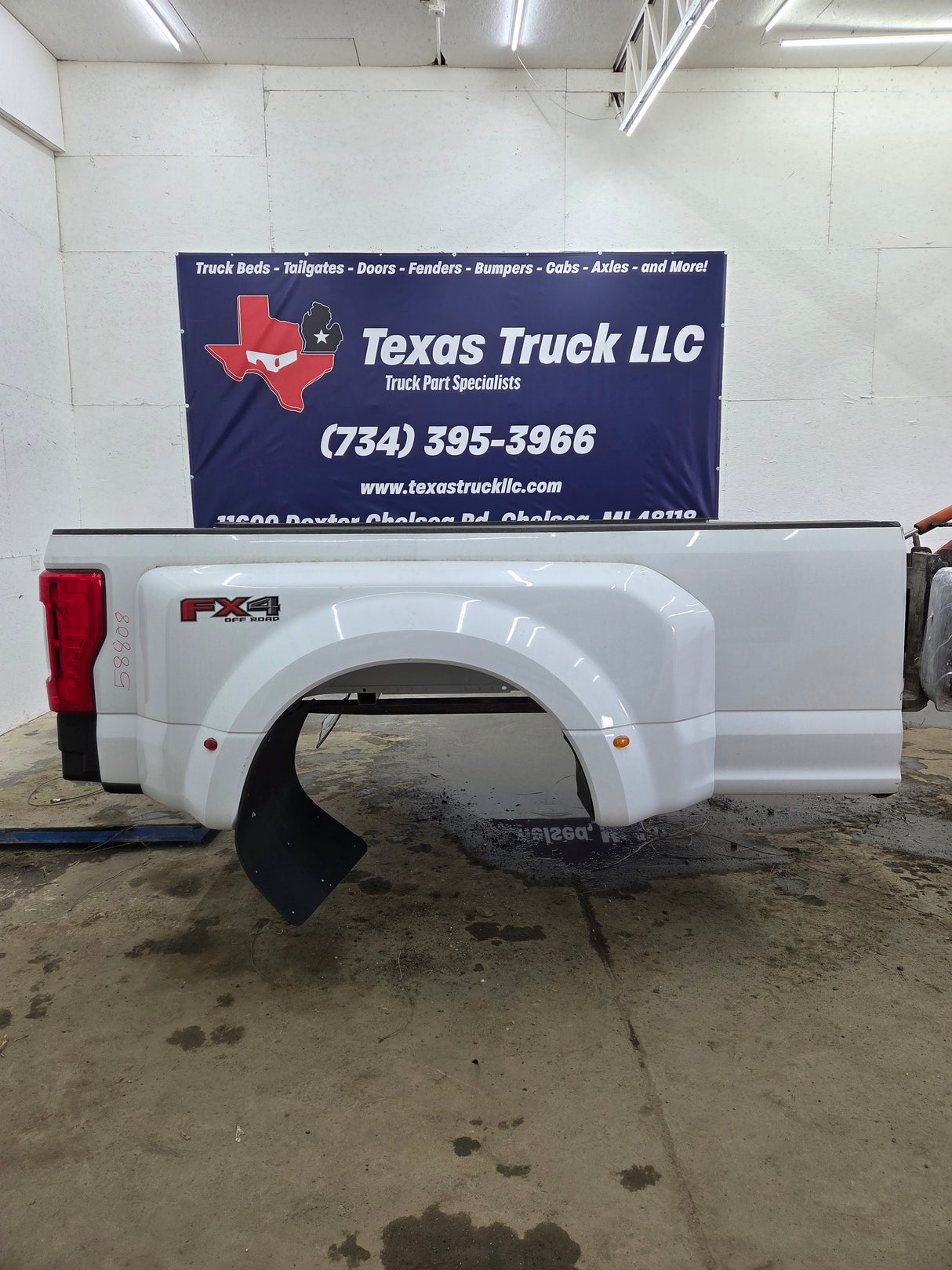 2017-2022 Ford Super Duty F350 F450 F550 8' Dually Bed