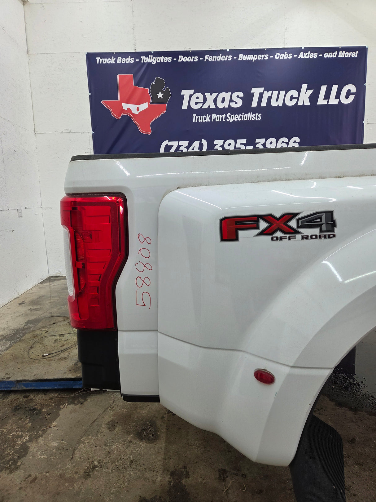 2017-2022 Ford Super Duty F350 F450 F550 8' Dually Bed