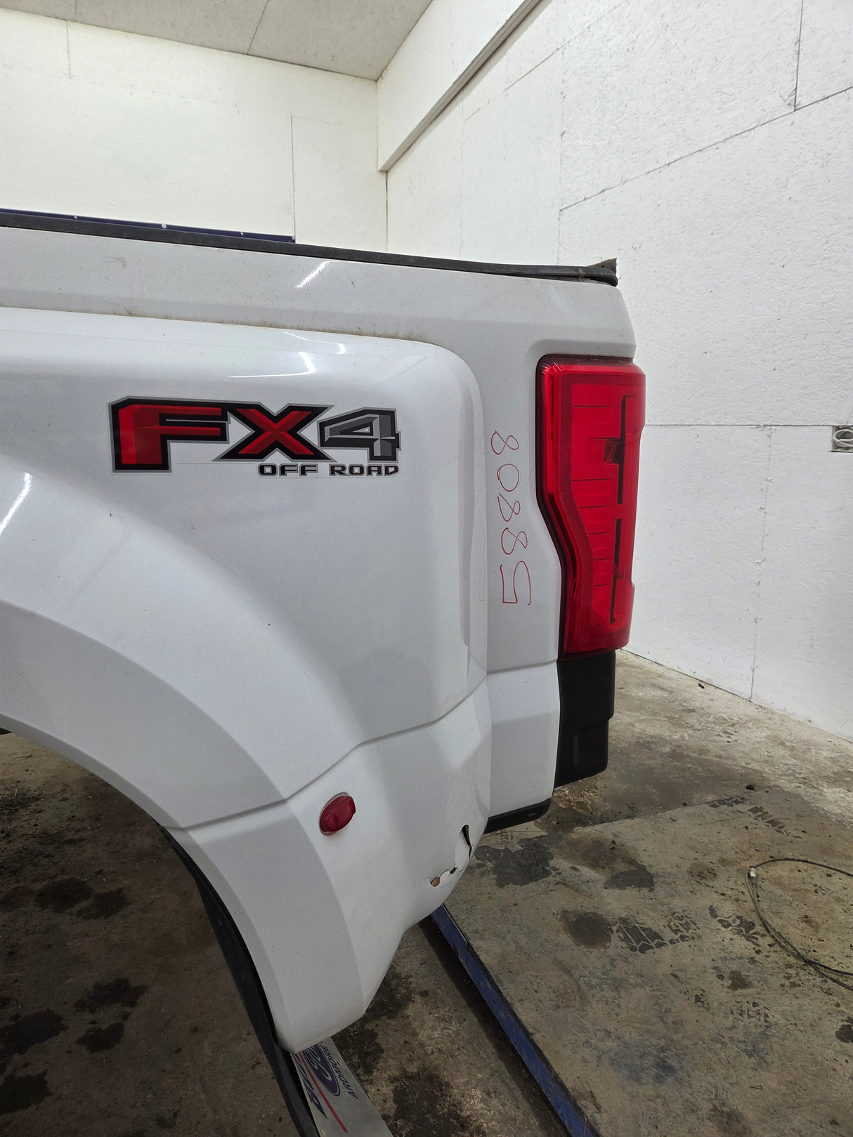 2017-2022 Ford Super Duty F350 F450 F550 8' Dually Bed