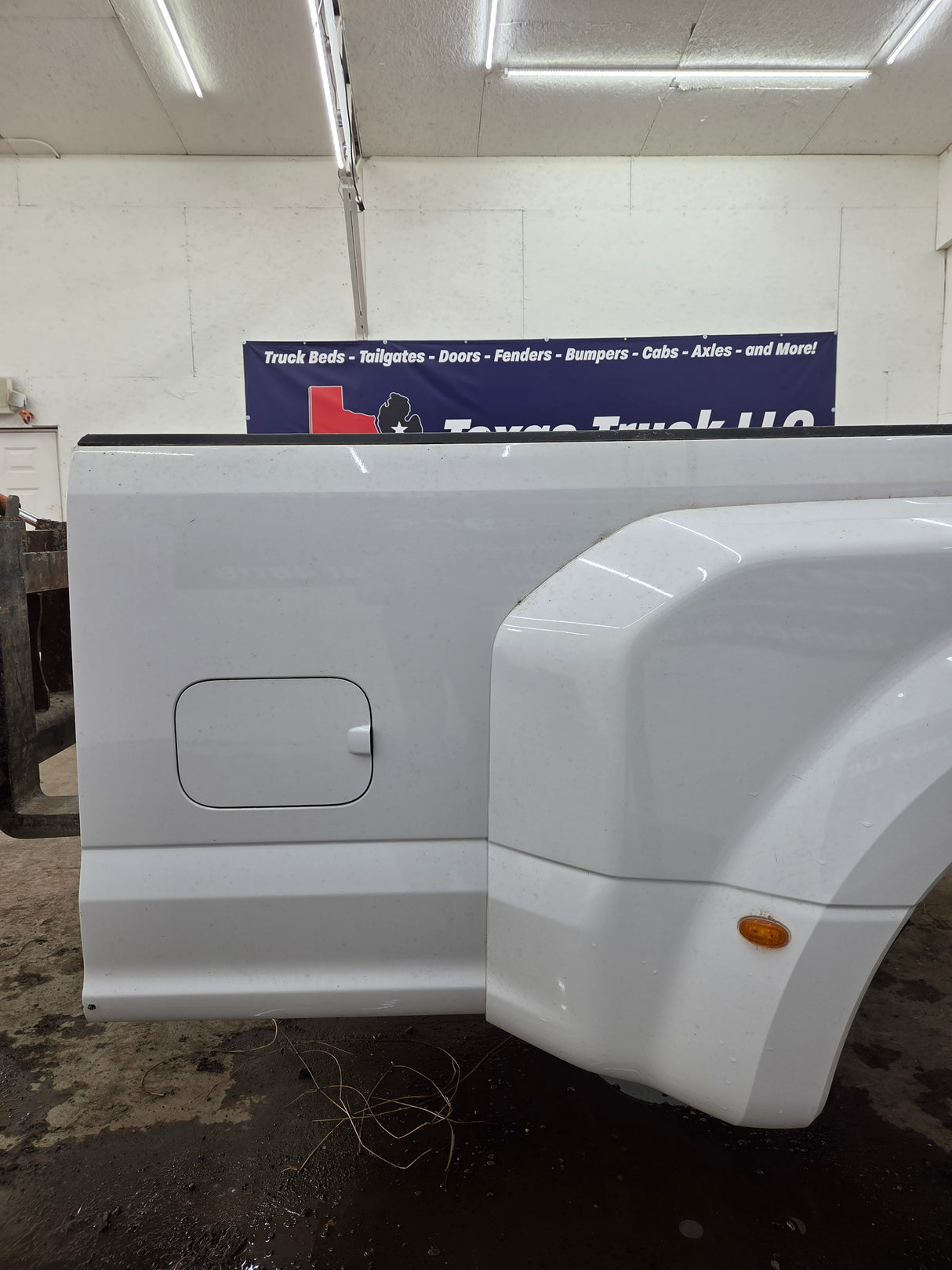 2017-2022 Ford Super Duty F350 F450 F550 8' Dually Bed