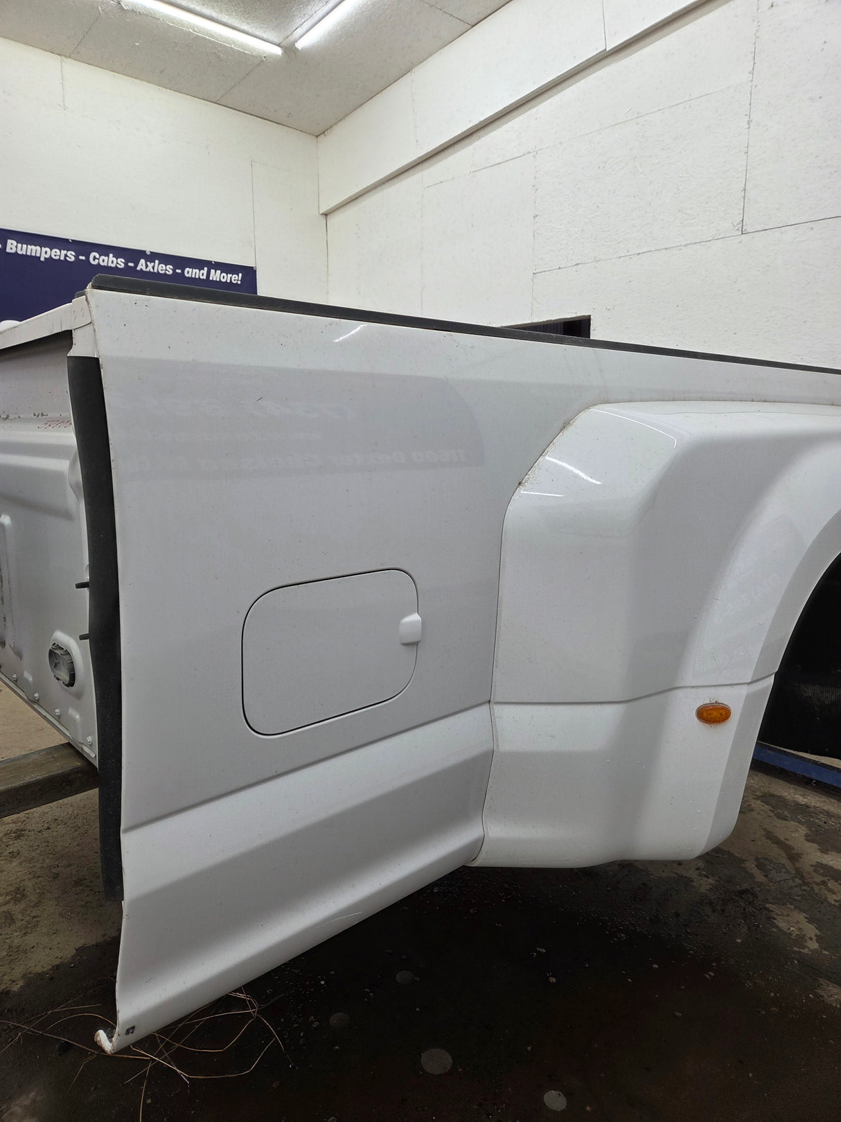 2017-2022 Ford Super Duty F350 F450 F550 8' Dually Bed