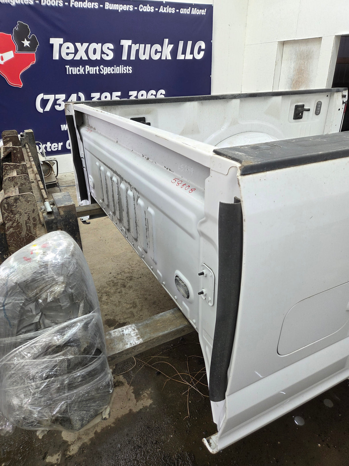 2017-2022 Ford Super Duty F350 F450 F550 8' Dually Bed