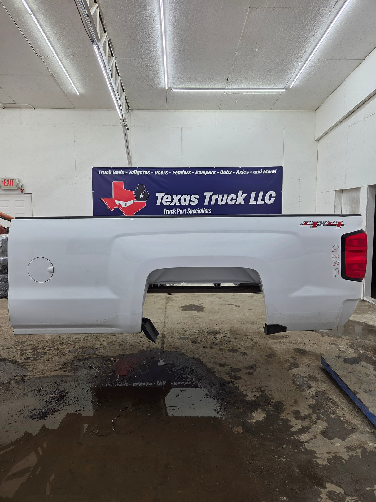 2014-2019 Chevrolet Silverado 1500 2500HD 3500HD 8' Long Truck Bed