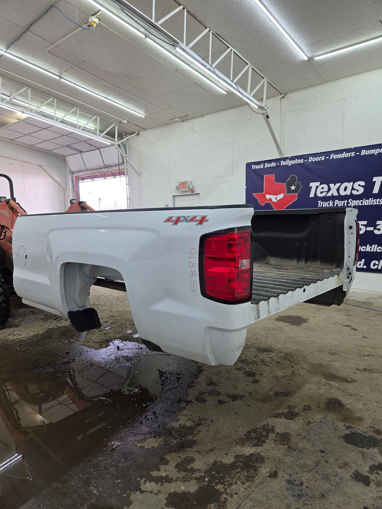 2014-2019 Chevrolet Silverado 1500 2500HD 3500HD 8' Long Truck Bed