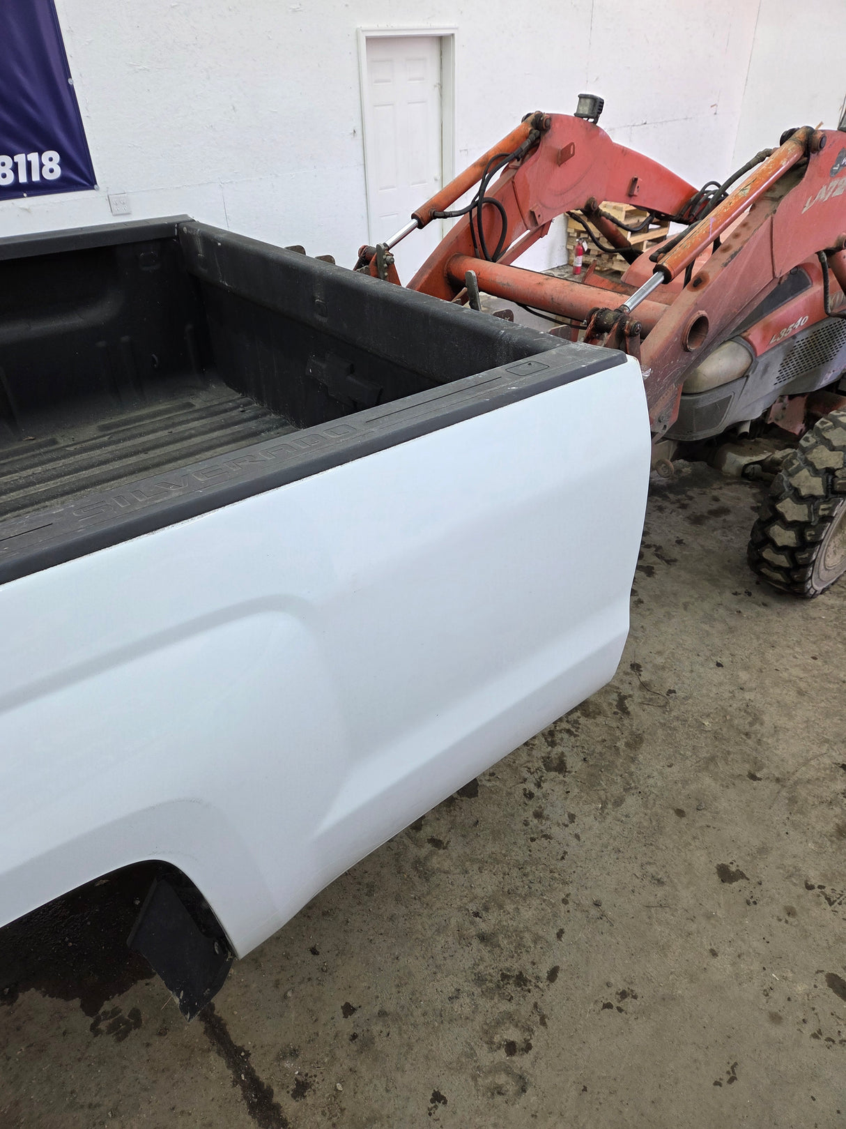 2014-2019 Chevrolet Silverado 1500 2500HD 3500HD 8' Long Truck Bed