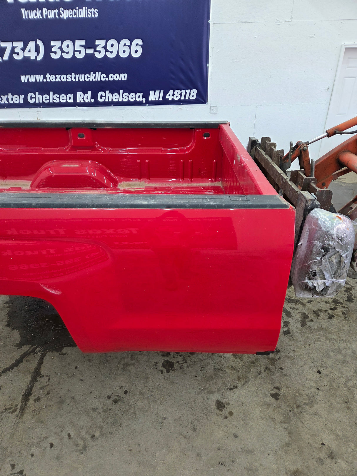 2014-2019 Chevrolet Silverado 1500 2500HD 3500HD 8' Long Truck Bed