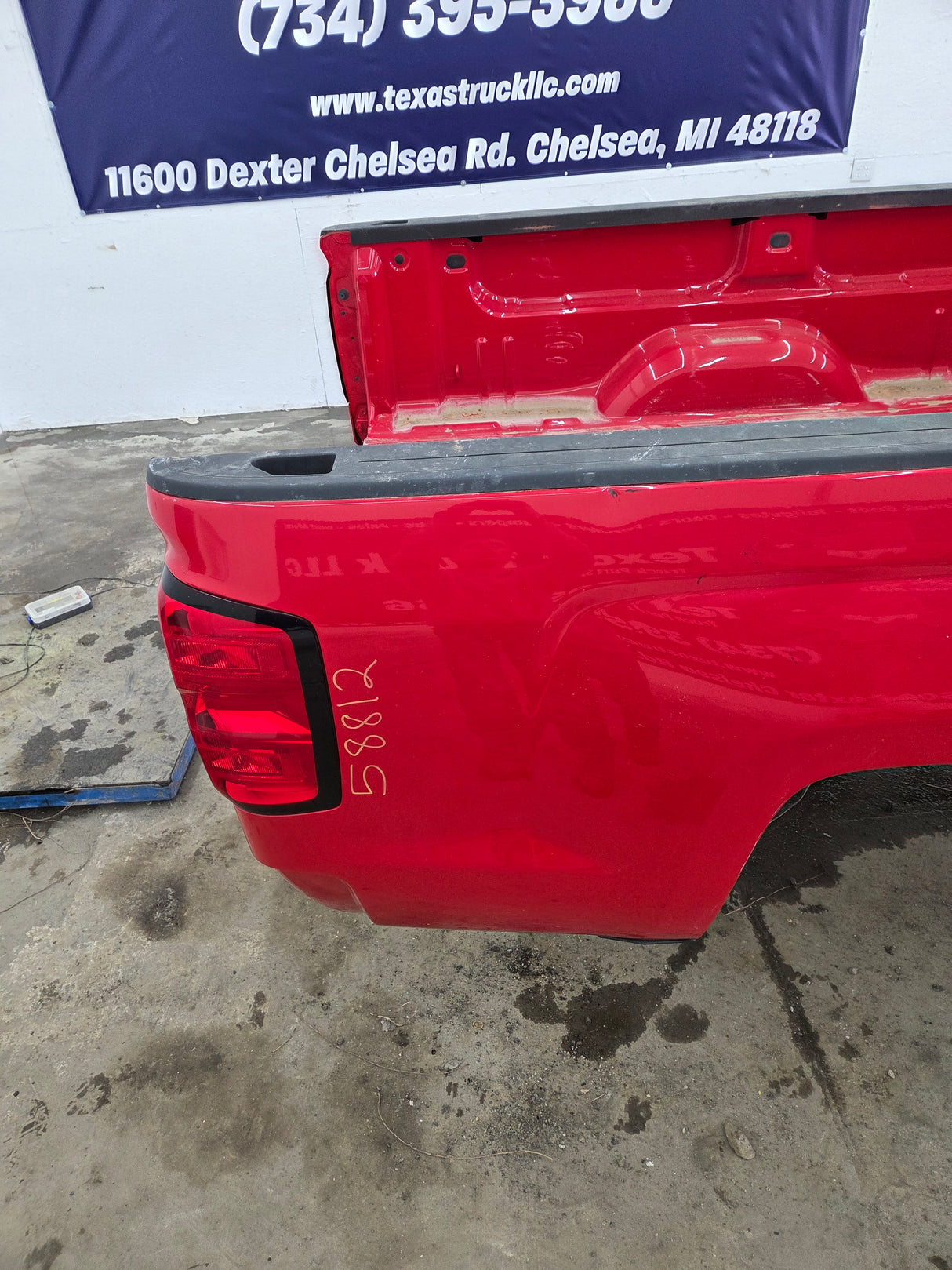2014-2019 Chevrolet Silverado 1500 2500HD 3500HD 8' Long Truck Bed