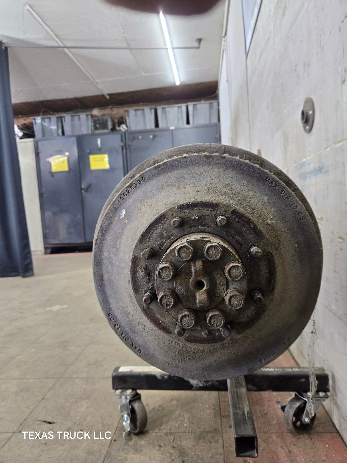 2000 Chevrolet Silverado / GMC Sierra 2500 3500 HD OLD Body Style Rear Axle 4.10 Full Floating