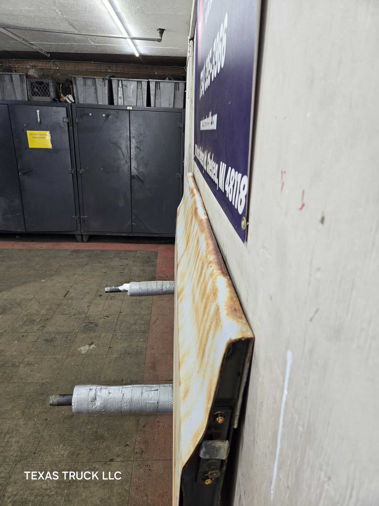 1973-1987 Chevrolet / GMC Square Body Tailgate C10 C15 C20 C25 C35 K10 K15 K20 K25 K35