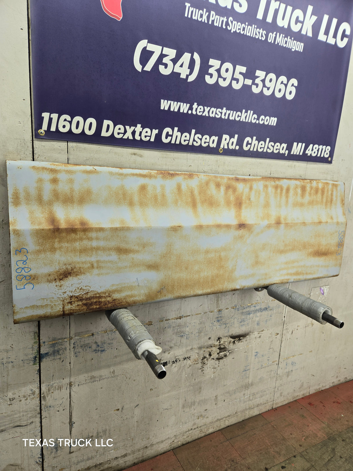 1973-1987 Chevrolet / GMC Square Body Tailgate C10 C15 C20 C25 C35 K10 K15 K20 K25 K35