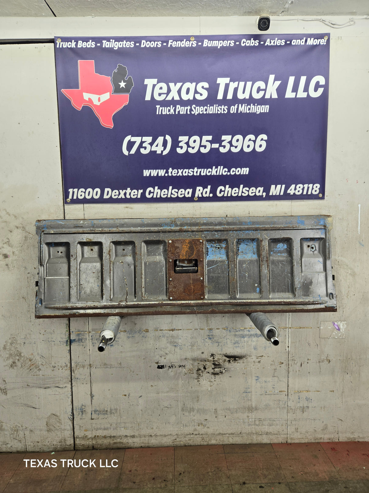 1973-1987 Chevrolet / GMC Square Body Tailgate C10 C15 C20 C25 C35 K10 K15 K20 K25 K35