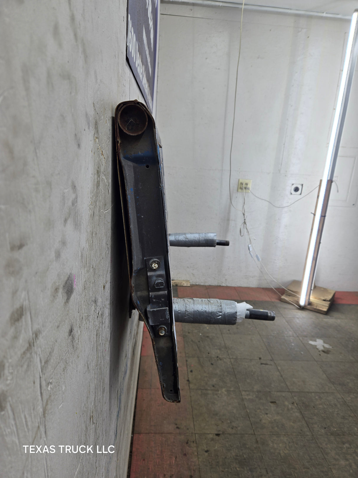 1973-1987 Chevrolet / GMC Square Body Tailgate C10 C15 C20 C25 C35 K10 K15 K20 K25 K35