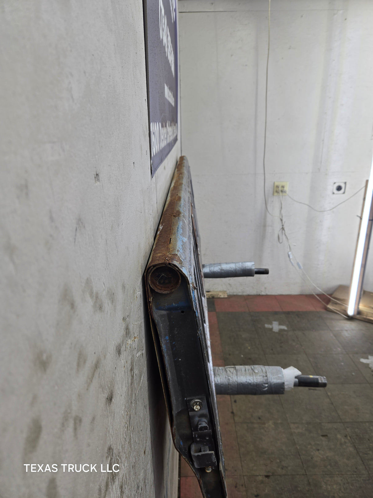 1973-1987 Chevrolet / GMC Square Body Tailgate C10 C15 C20 C25 C35 K10 K15 K20 K25 K35