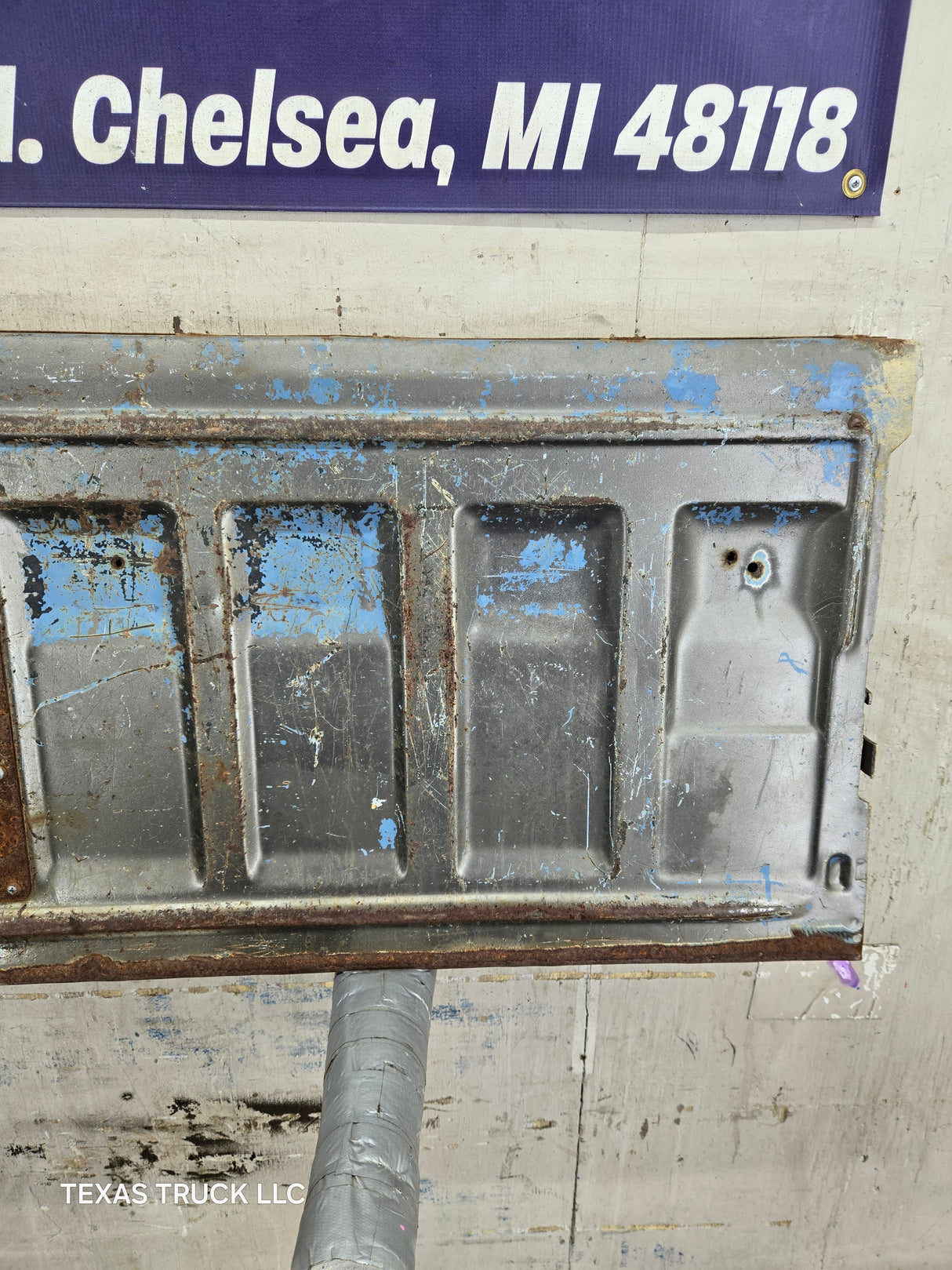 1973-1987 Chevrolet / GMC Square Body Tailgate C10 C15 C20 C25 C35 K10 K15 K20 K25 K35