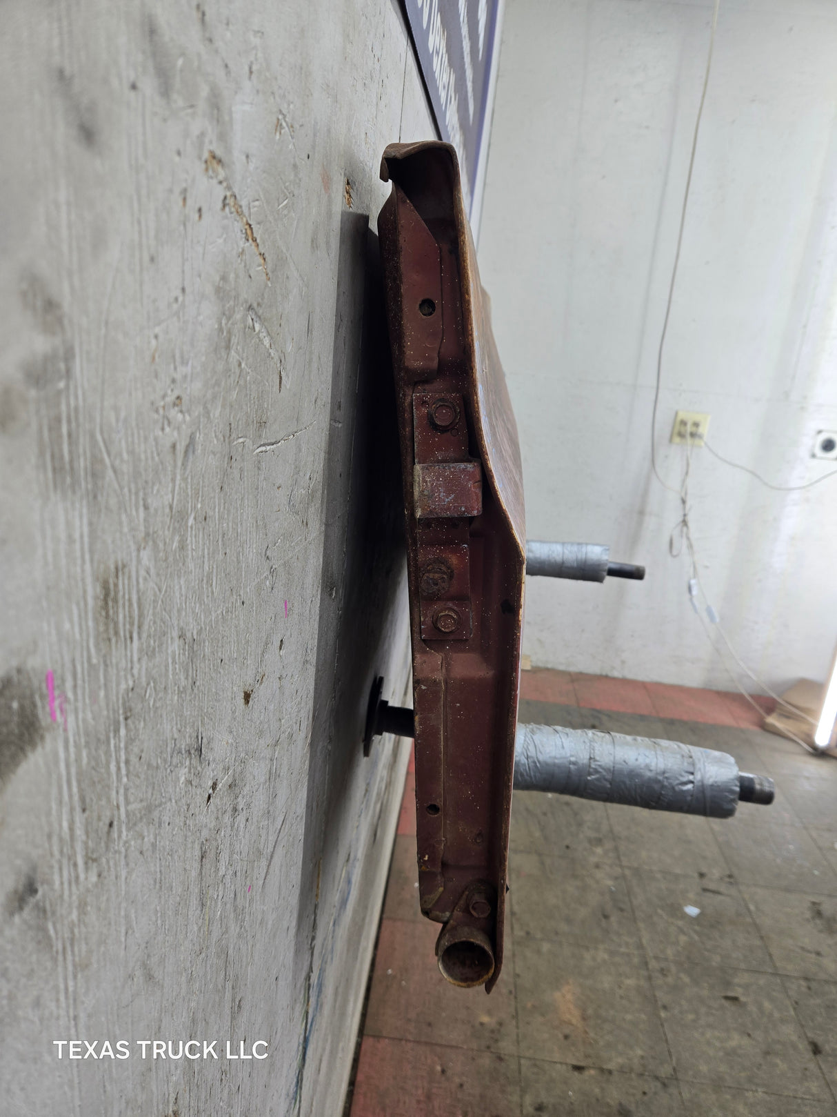 1973-1987 Chevrolet / GMC Square Body Tailgate C10 C15 C20 C25 C35 K10 K15 K20 K25 K35