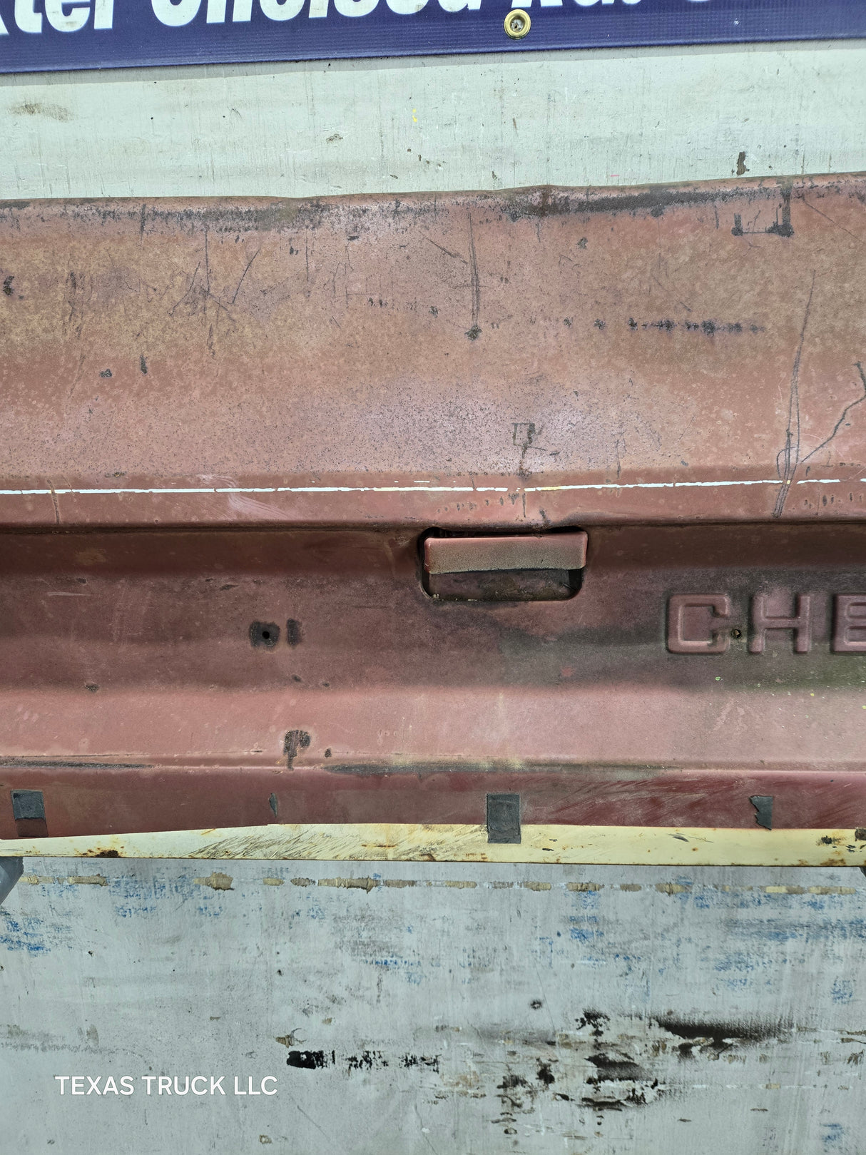 1973-1987 Chevrolet / GMC Square Body Tailgate C10 C15 C20 C25 C35 K10 K15 K20 K25 K35