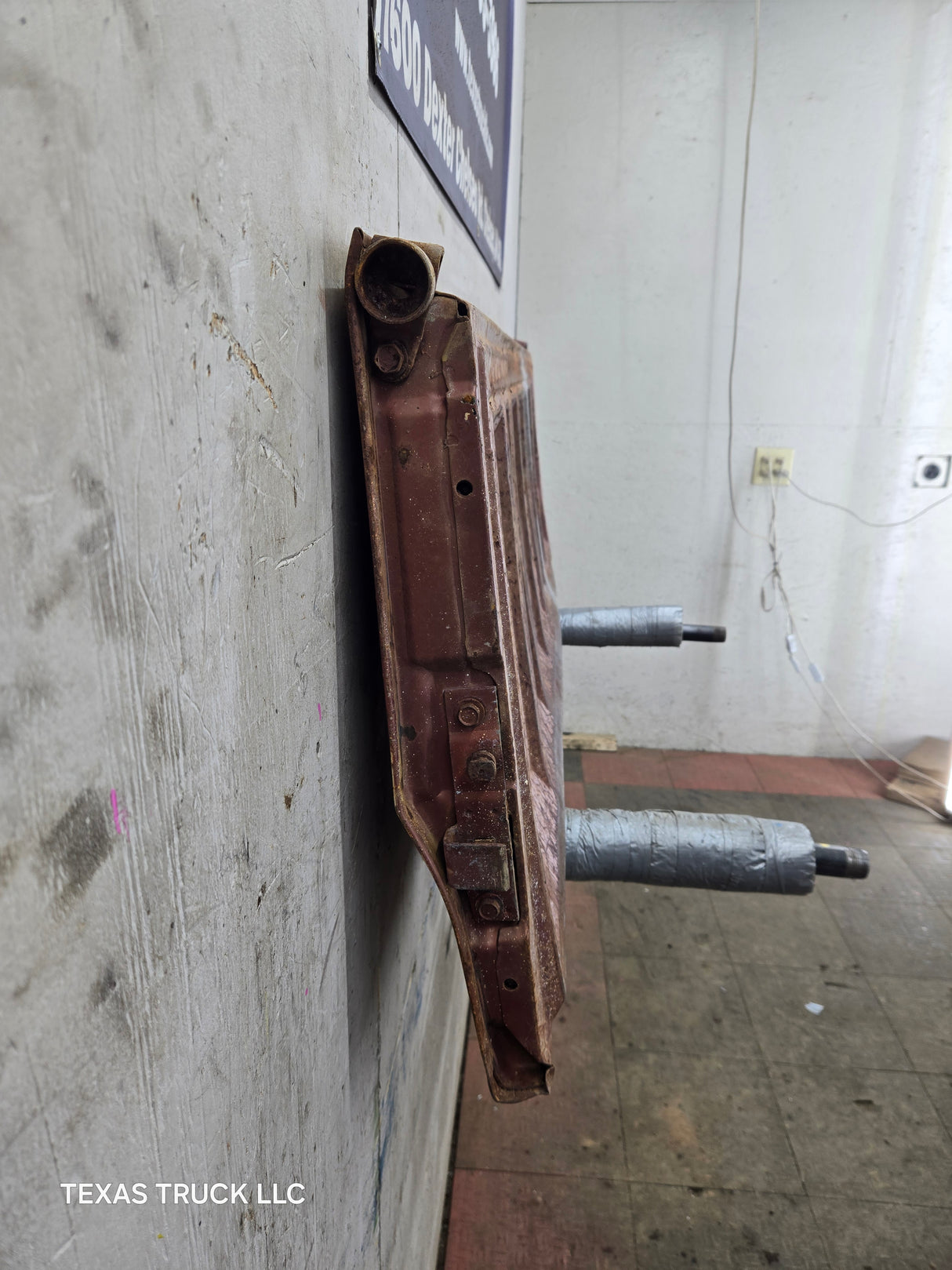 1973-1987 Chevrolet / GMC Square Body Tailgate C10 C15 C20 C25 C35 K10 K15 K20 K25 K35