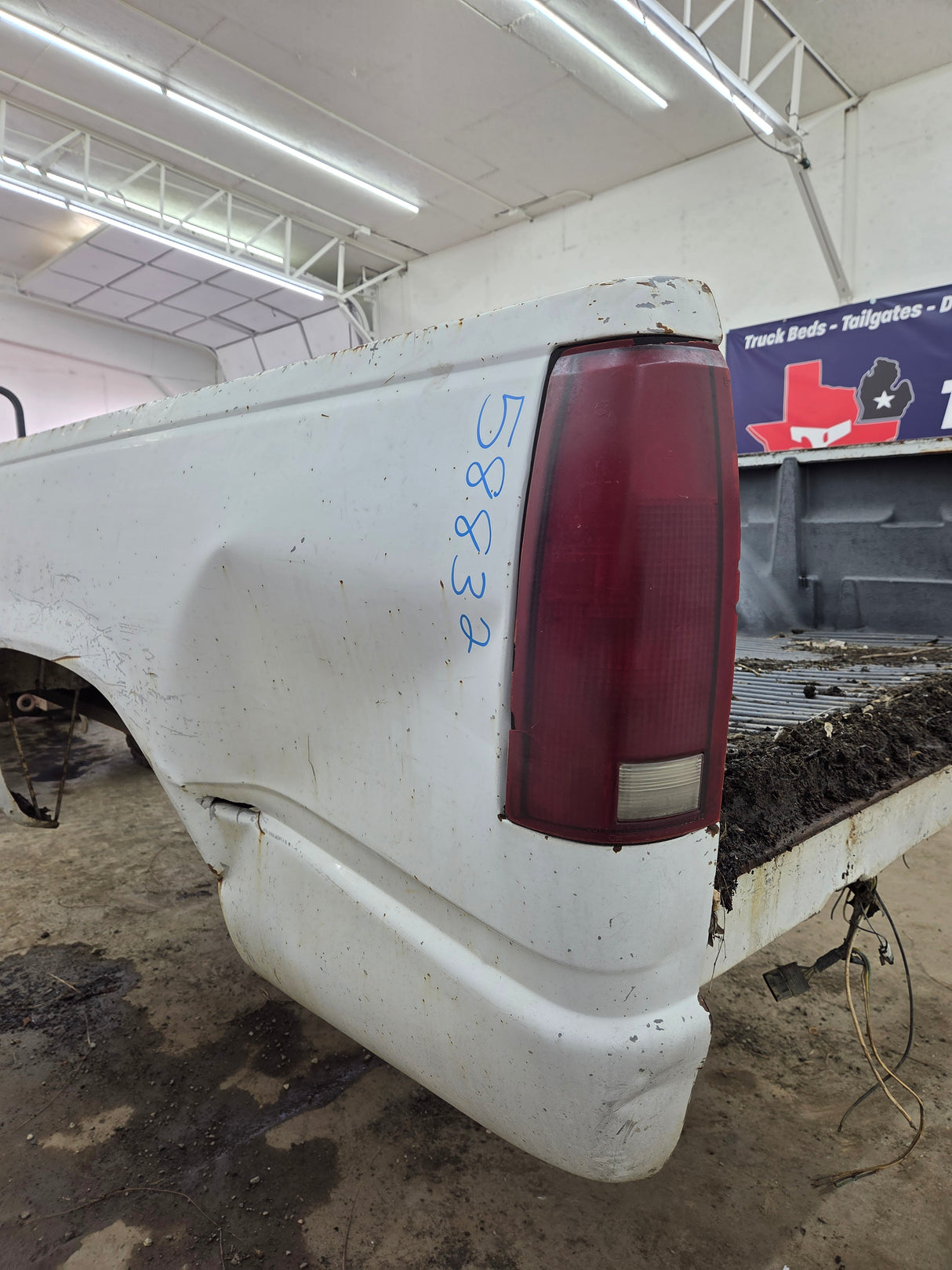 1988-1998 Chevrolet / GMC 1500 2500 3500 OBS 8' Long Truck Bed